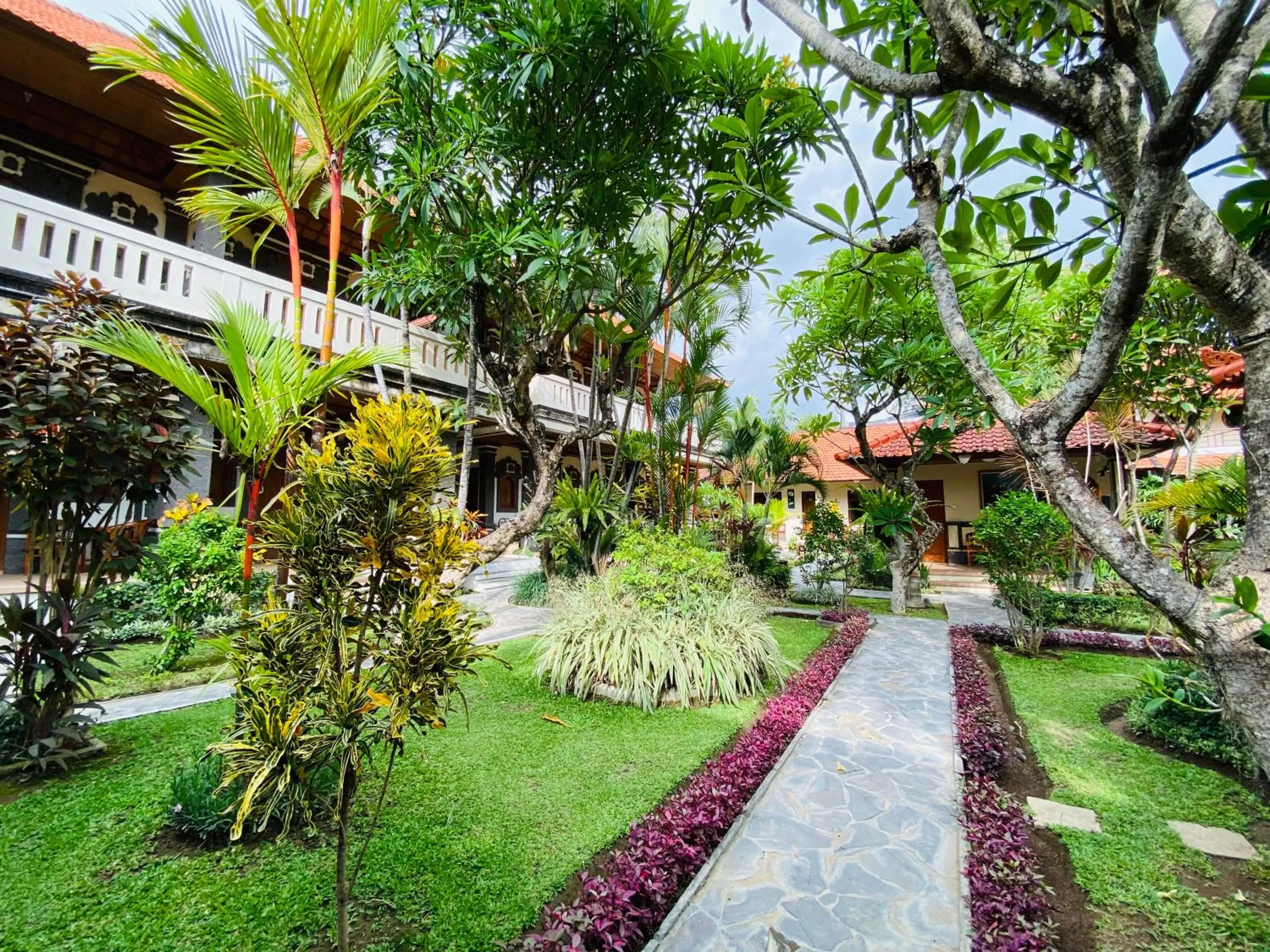 Property building in Kusnadi Hotel