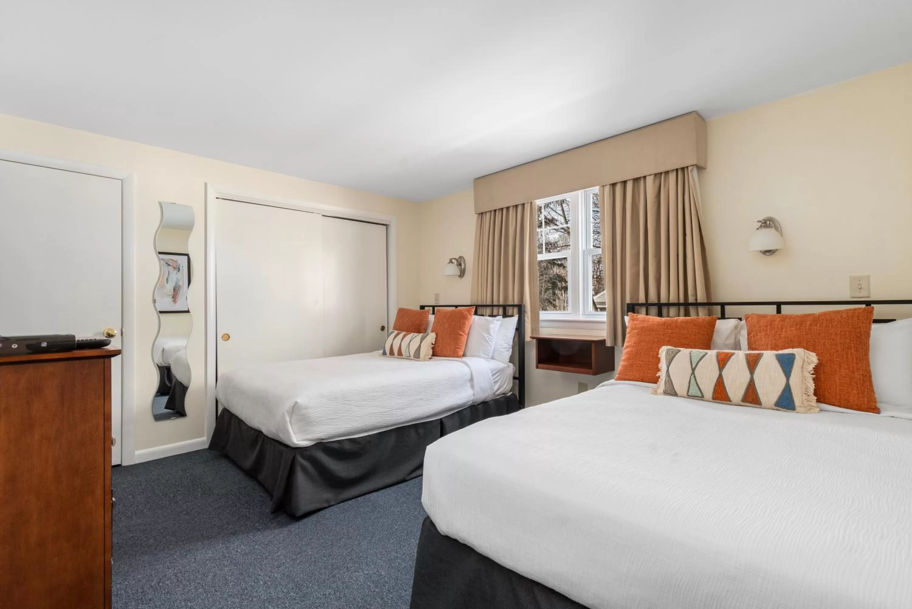 Standard Apartment in The Beverly