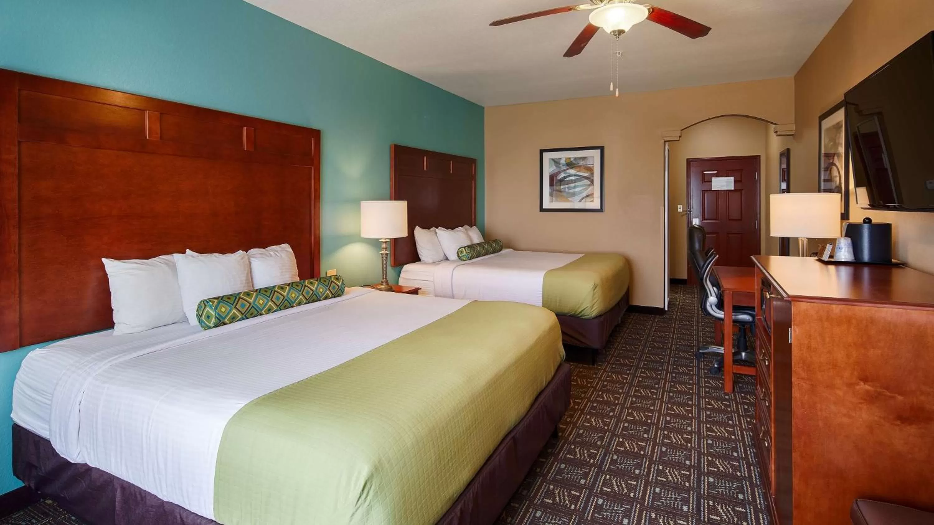 King Room with Two King Beds and Bath Tub - Disability Access in Best Western Plus Monahans Inn and Suites