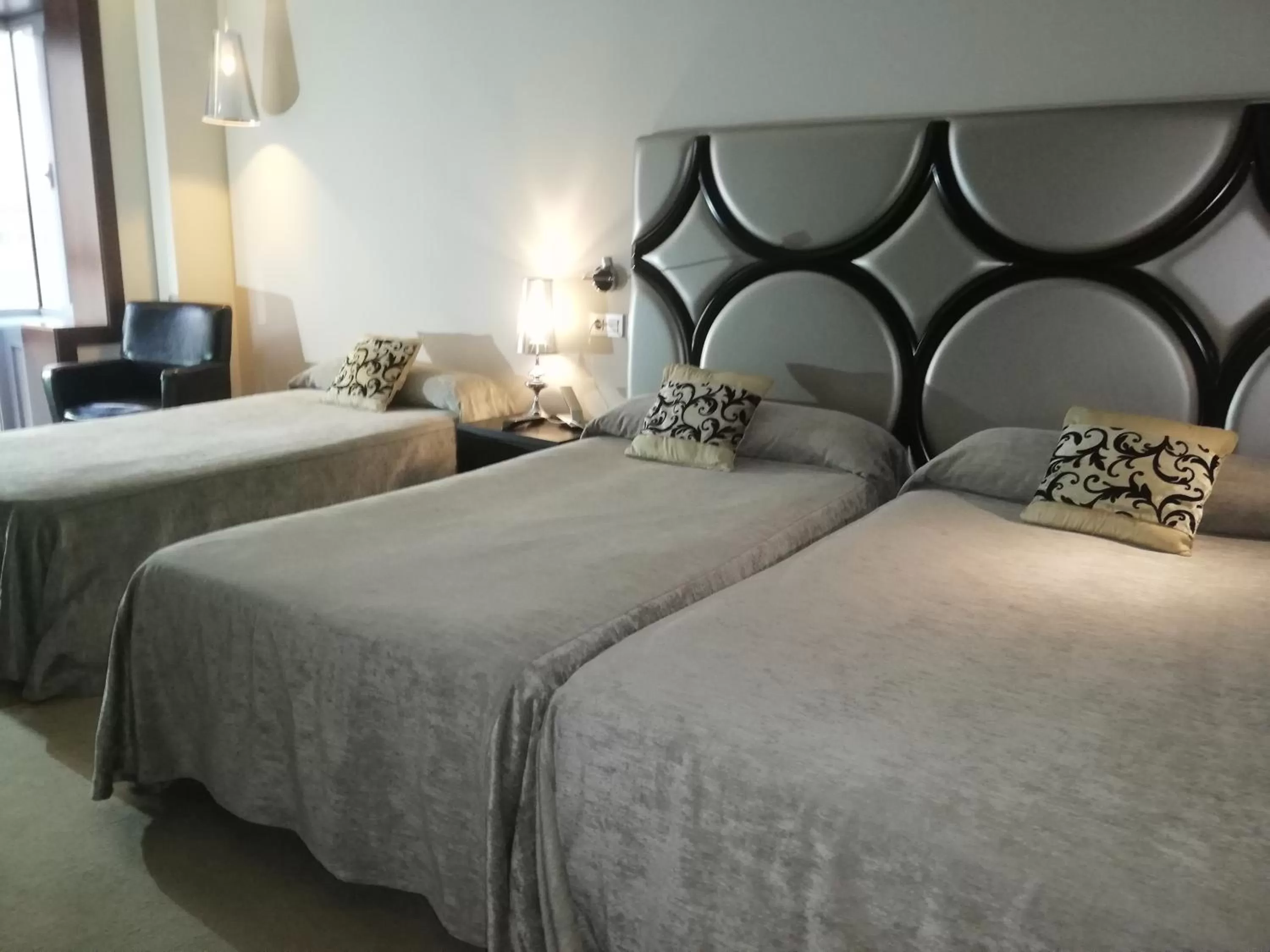 Double Room with Extra Bed (3 Adults) in Silken Axis Vigo