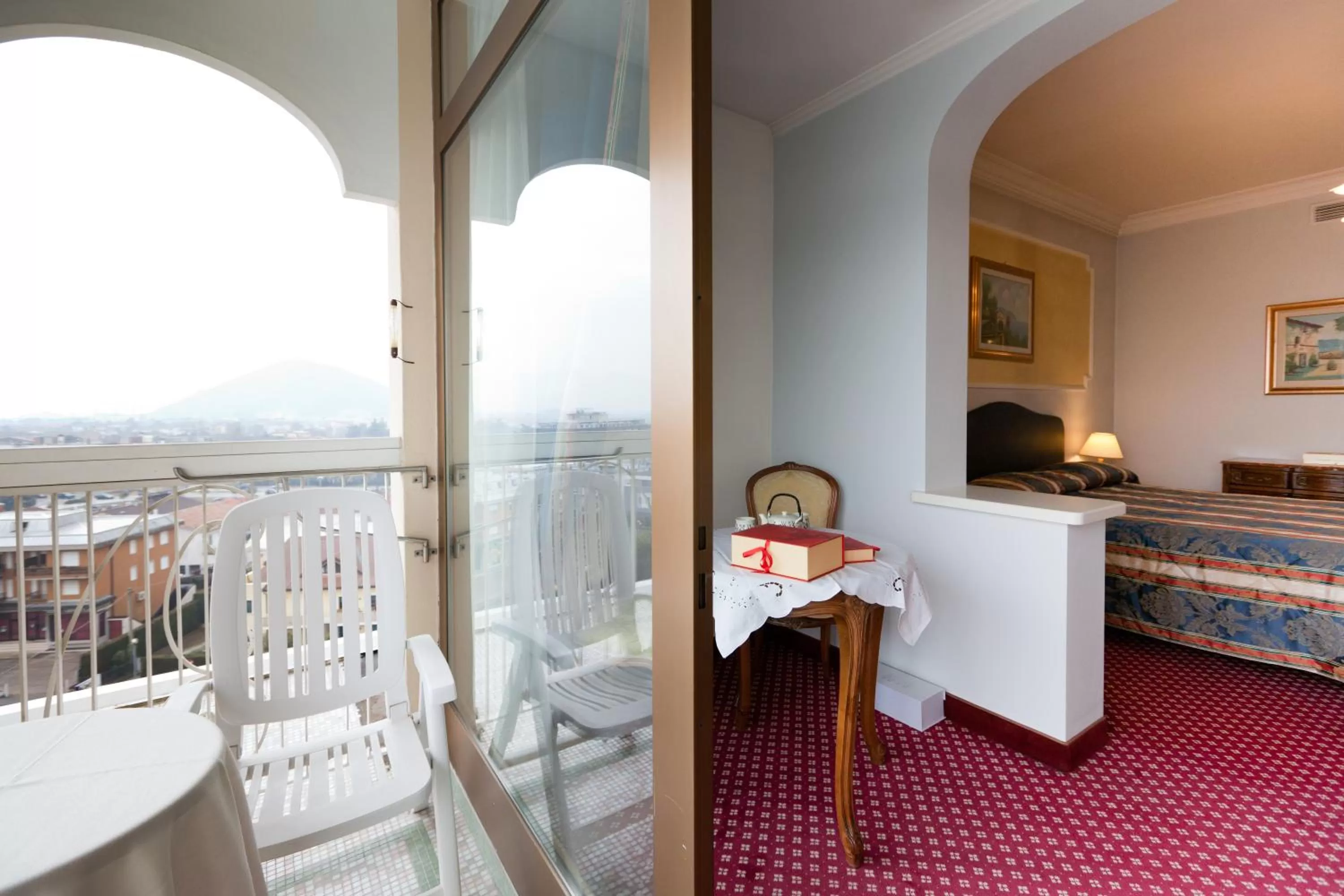 Deluxe Double Room - single occupancy in Hotel La Residence & Idrokinesis