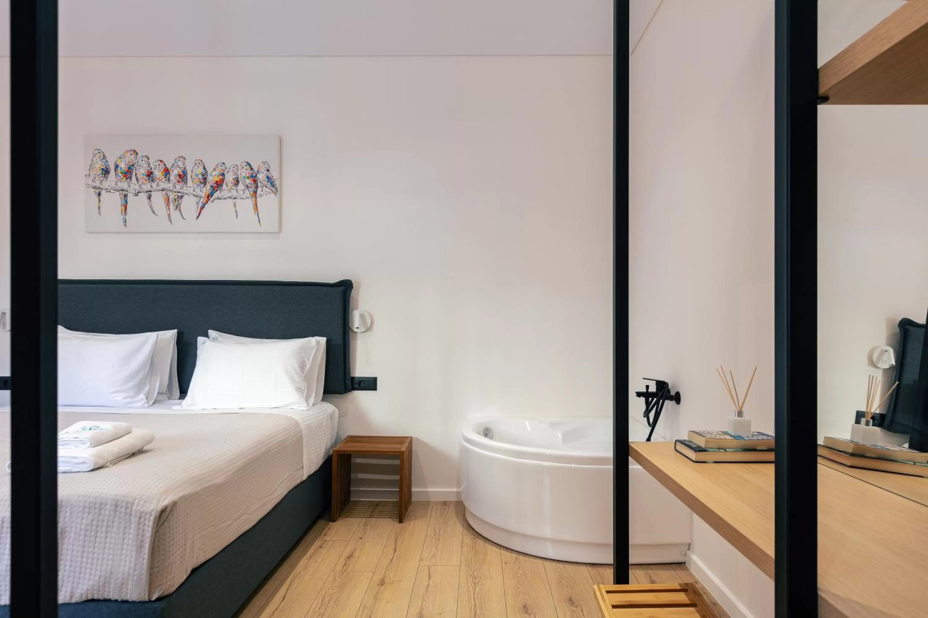 Superior Studio with Terrace & Open-Plan Bathtub in Centro Storico