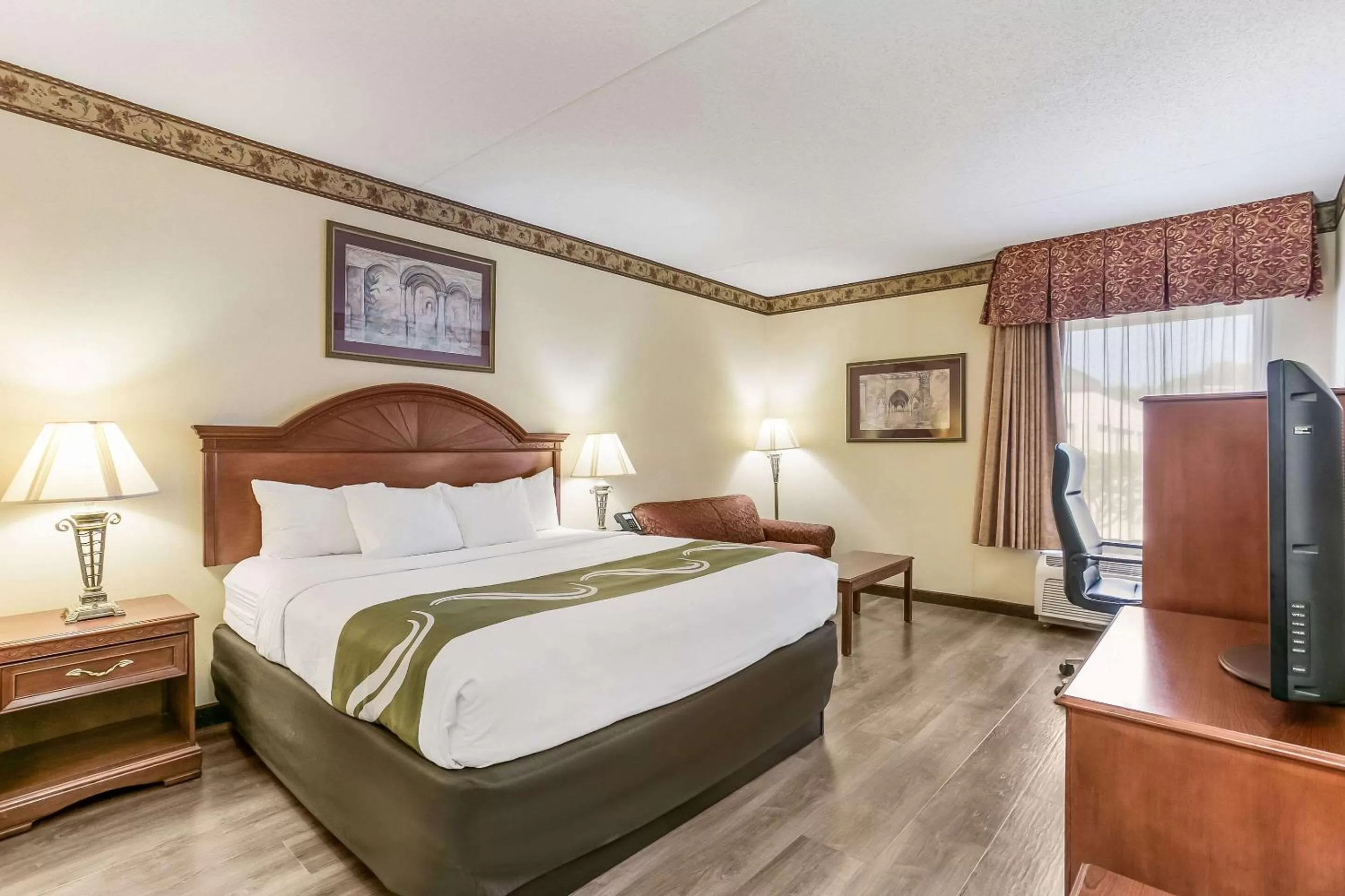 King Room - Non-Smoking in Quality Inn & Suites Bel Air I-95 Exit 77A