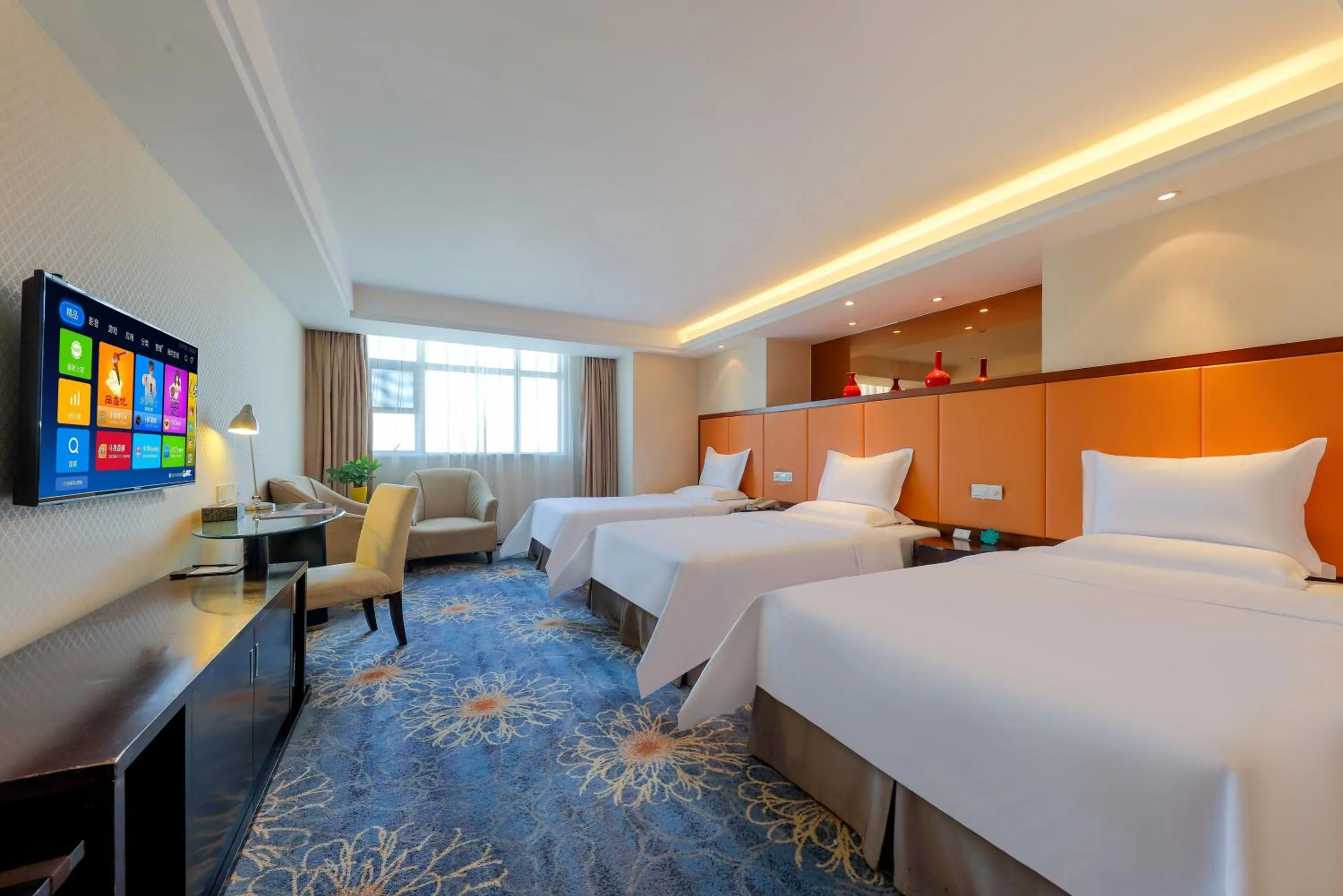 Family triple room in Zhengzhou Yuehai Hotel