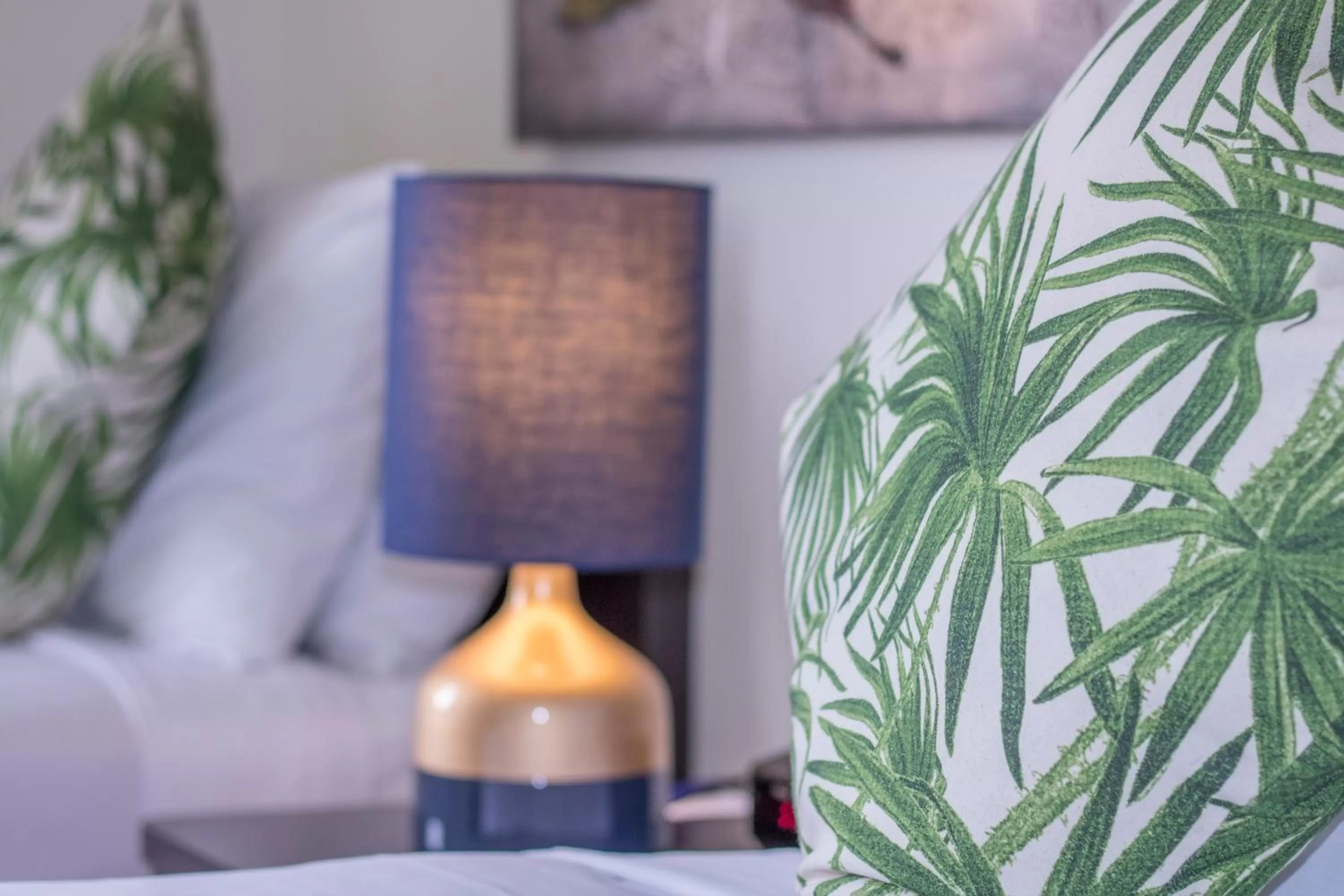 Twin Room with Bathroom in Hotel Waterloo & Backpackers