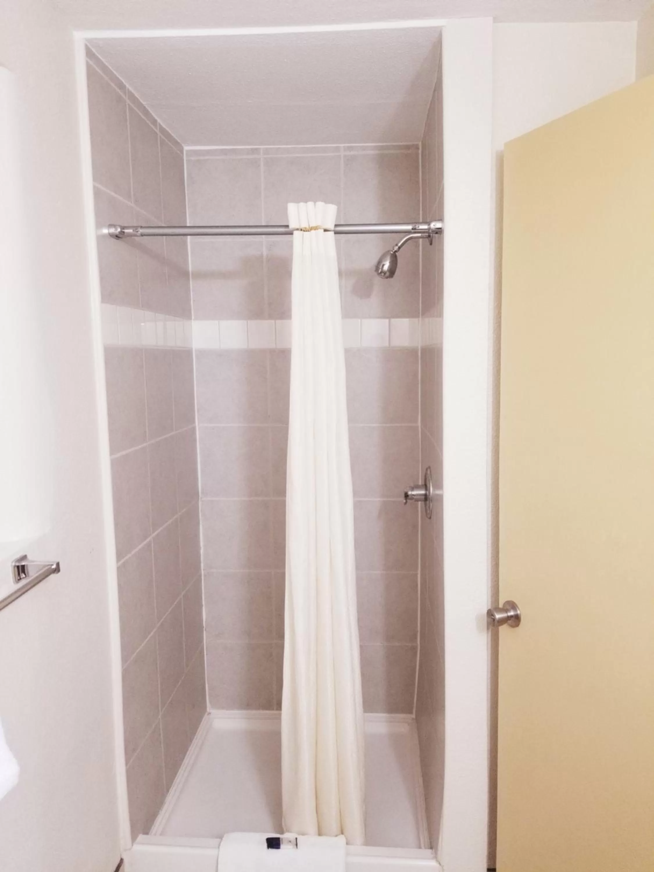 Queen Room - Non-Smoking in Americas Best Value Inn-Williams/Grand Canyon