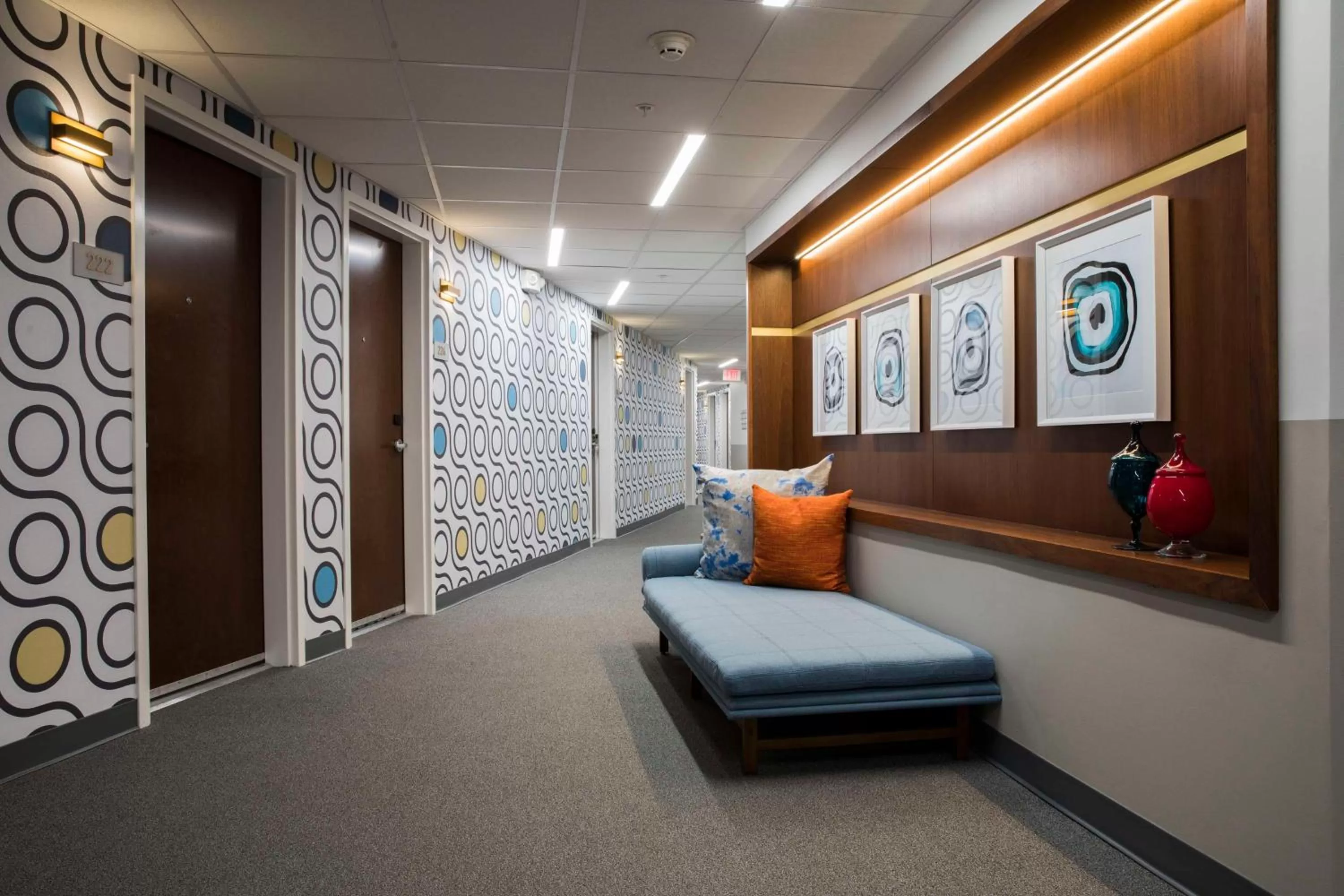 Queen Room with Roll-In Shower - Mobility Accessibility in Unscripted Durham, Part of JDV by Hyatt