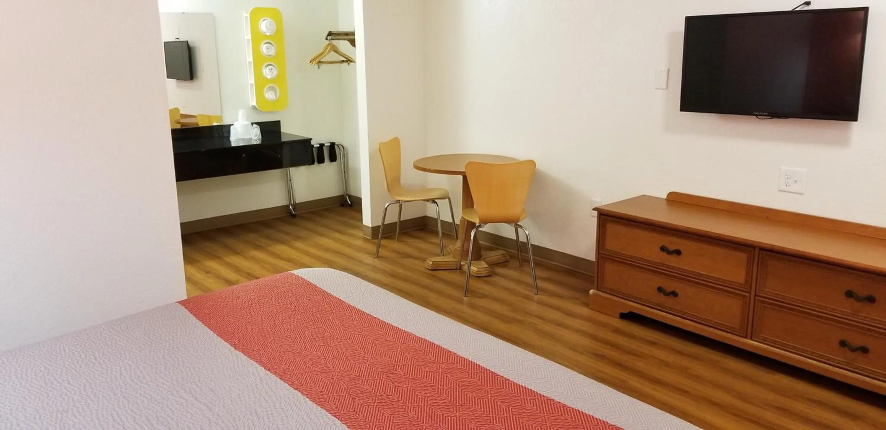 King Room - Smoking  in FairBridge Inn Express North Lima