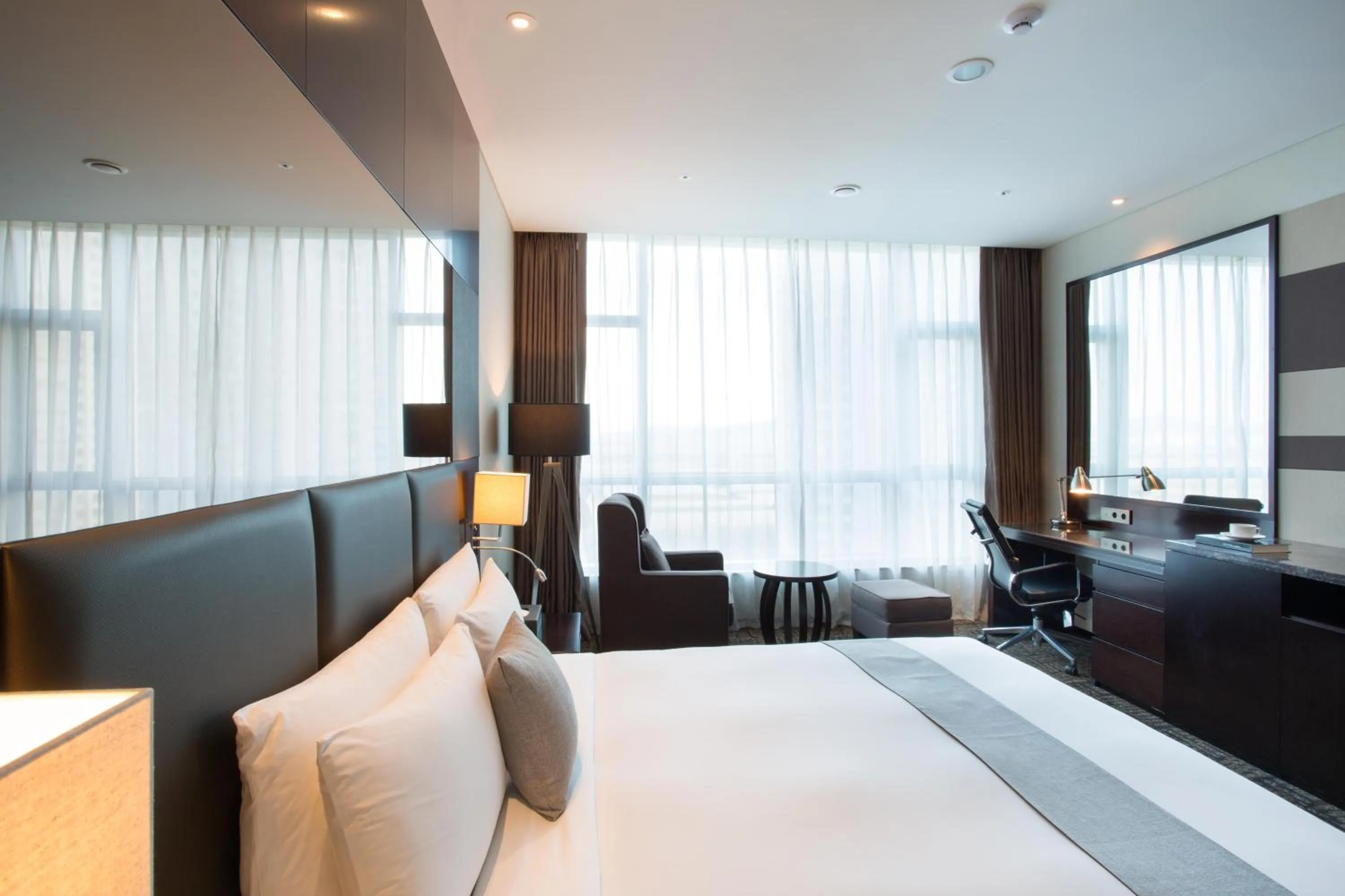 Deluxe Double Room in I Square Hotel