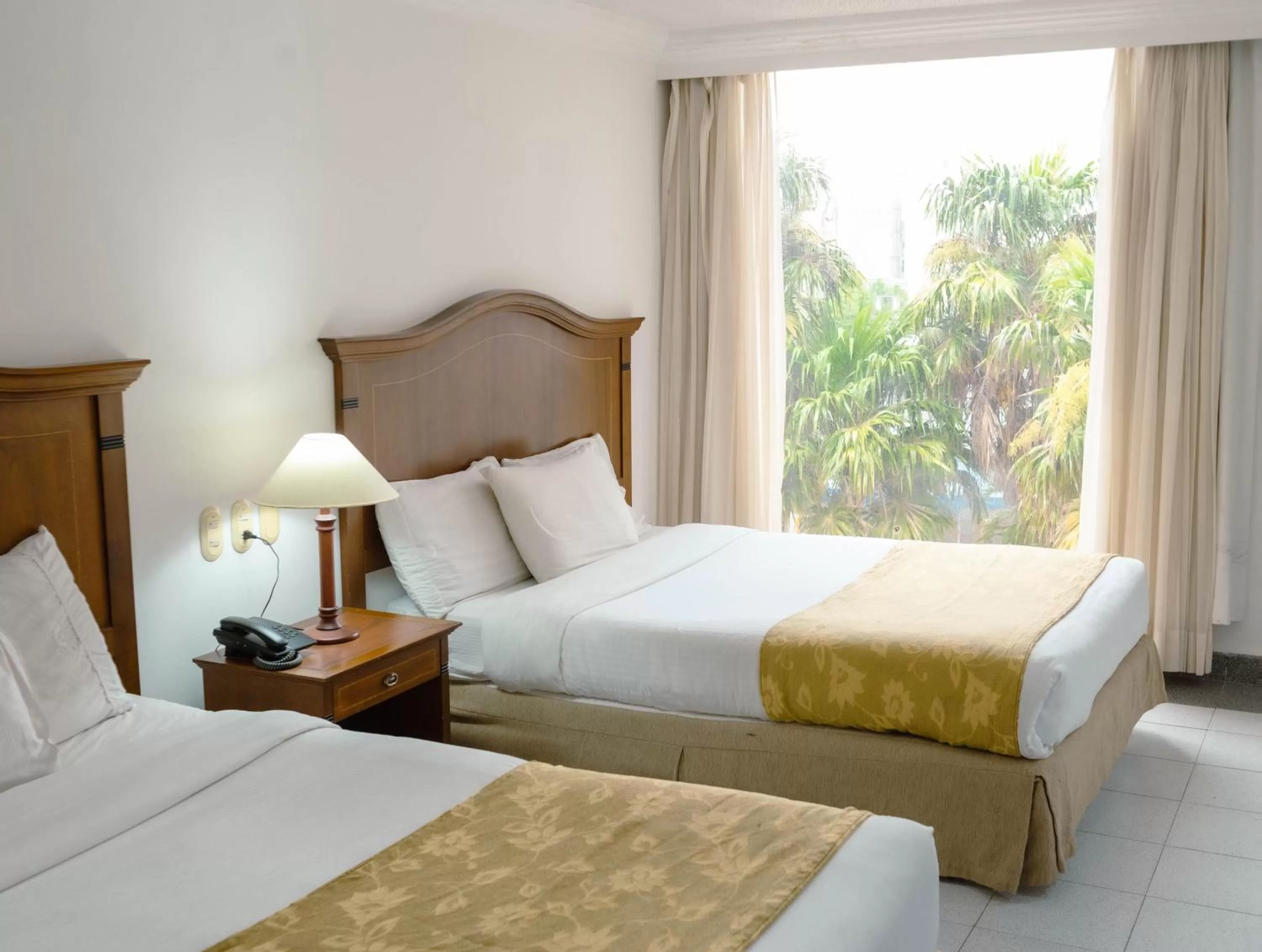 Twin Room in Hotel Faranda Express Puerta Del Sol Barranquilla, A Member of Radisson Individuals