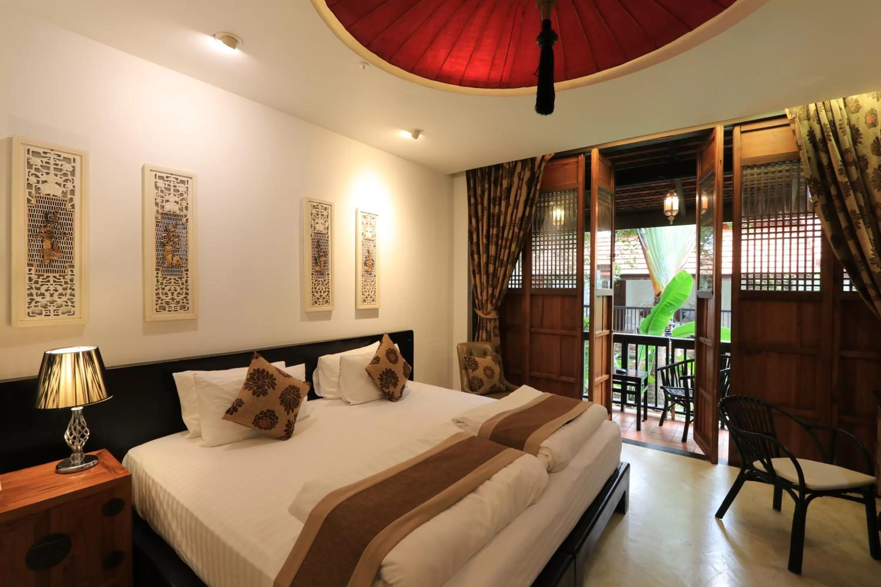 Deluxe Double or Twin Room in Tharaburi Resort