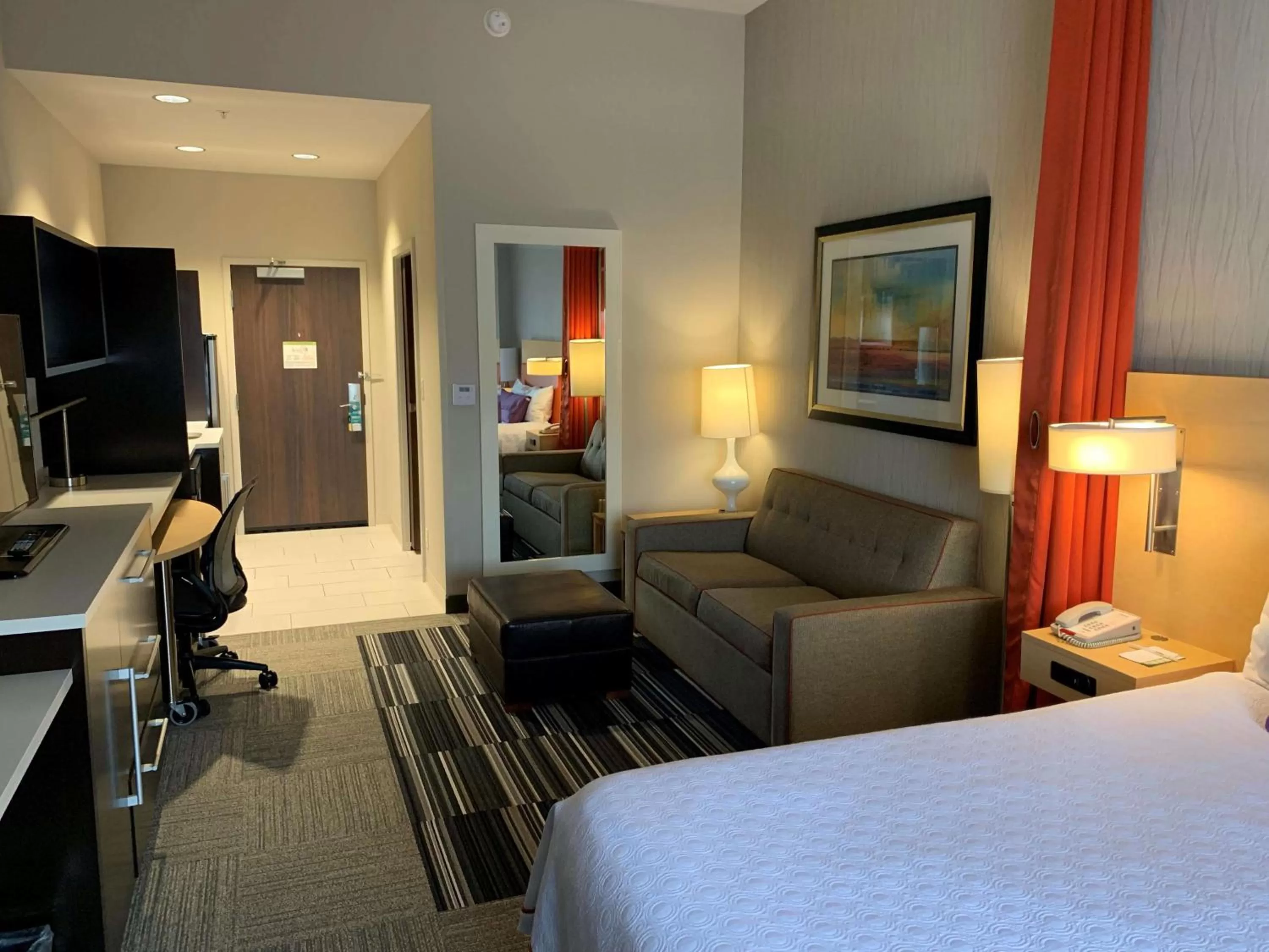 Queen Studio Suite - Hearing Access/Non-Smoking in Home2 Suites by Hilton Fort Smith