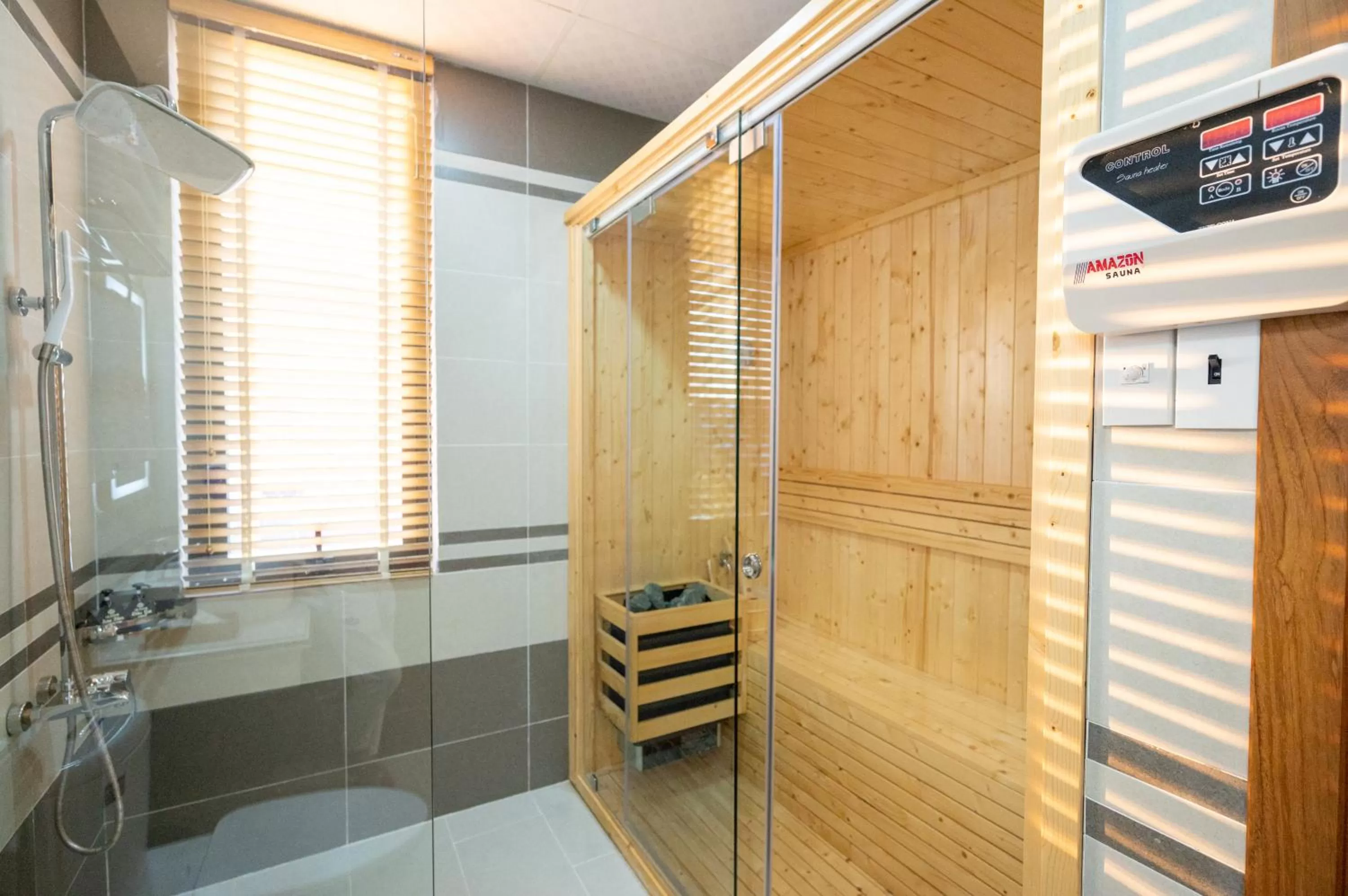 Superior Apartment with Sauna in La Fleur Premium Central Apartment Hotel