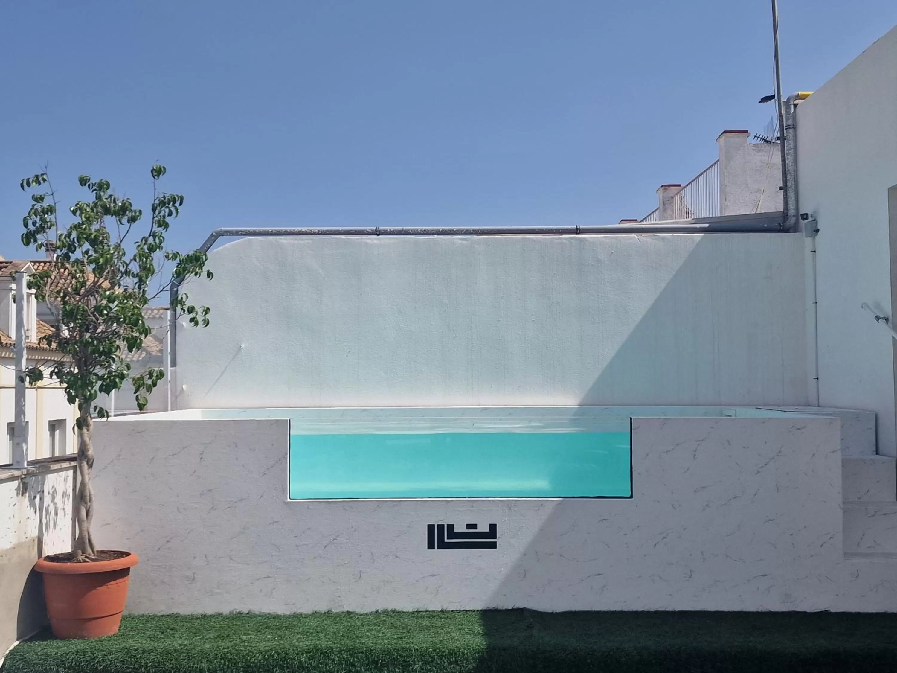 Hotel y Apartamentos Doña Lola