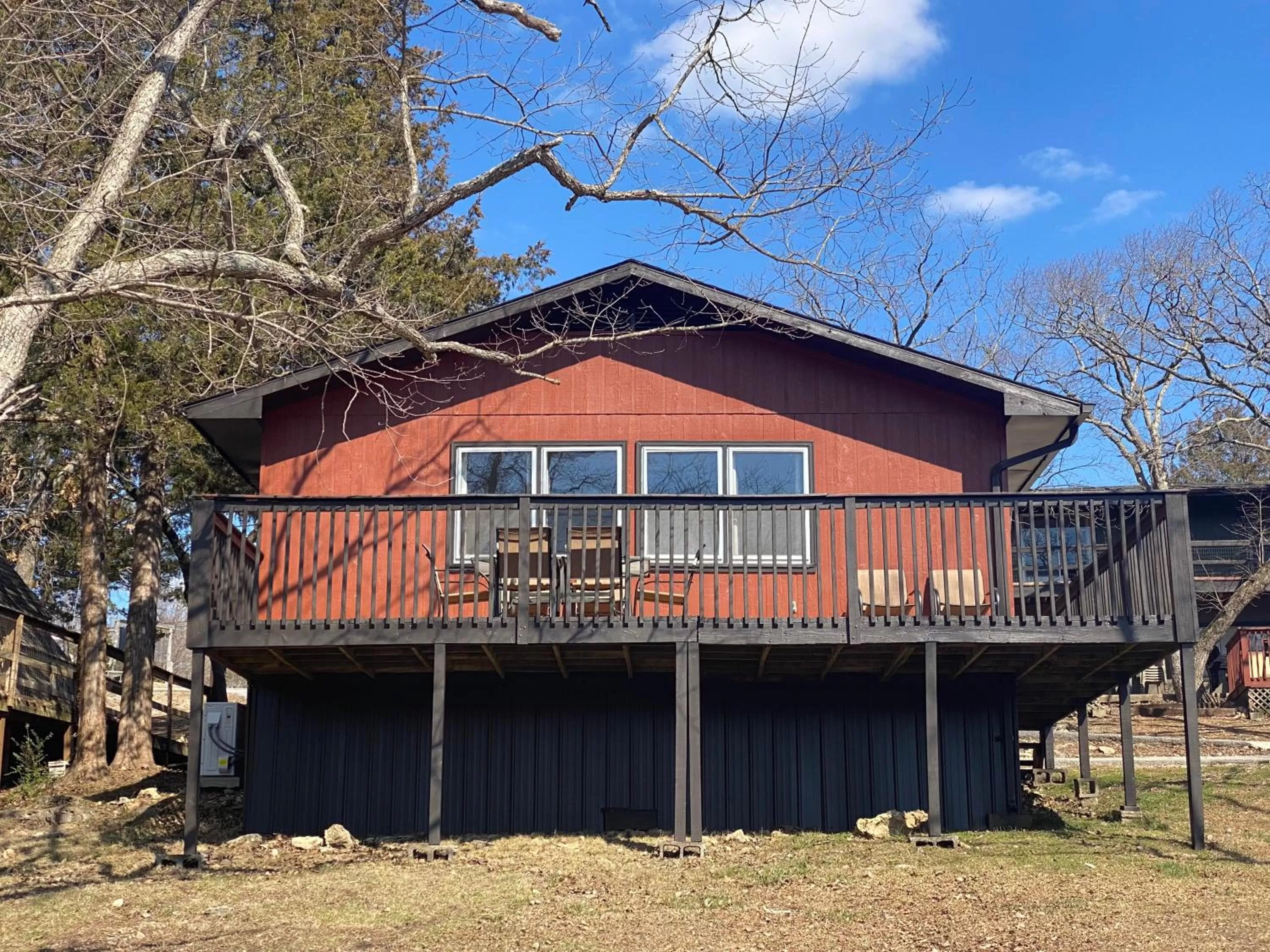 Family Room with Lake View in Calm Waters Resort