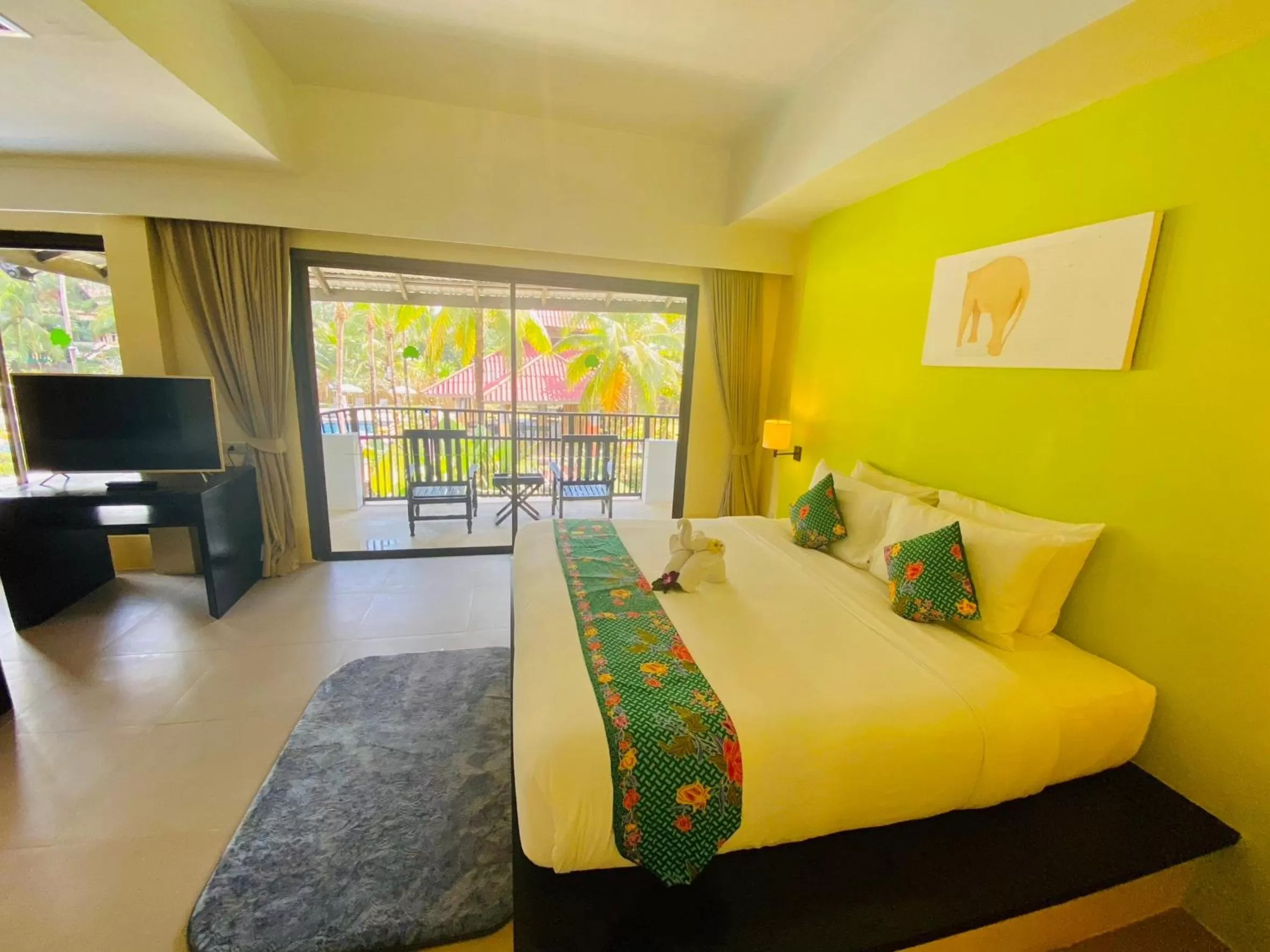 Superior Double or Twin Room in Palm Galleria Resort