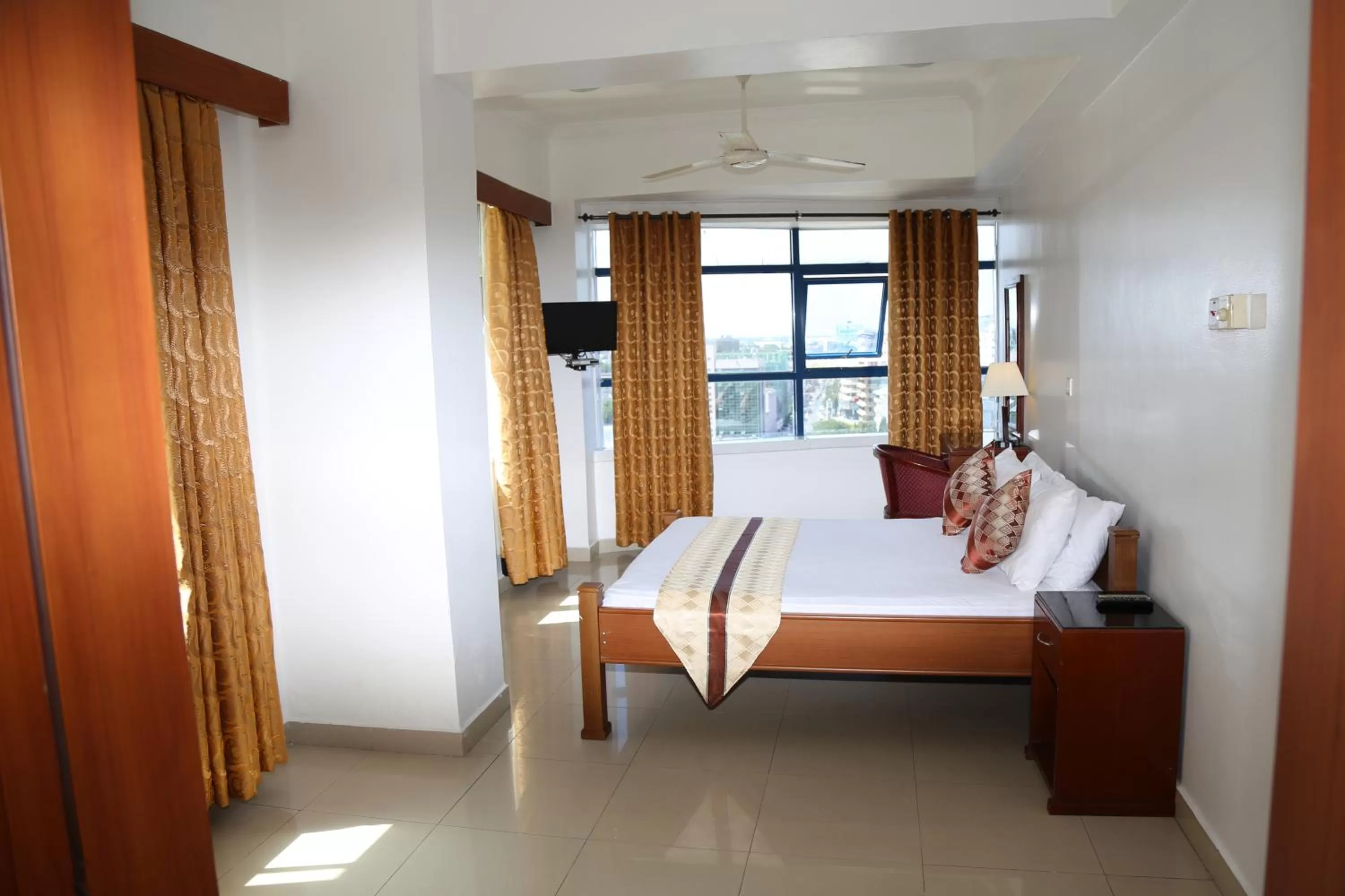 Two-Bedroom Apartment in Rainbow Hotel