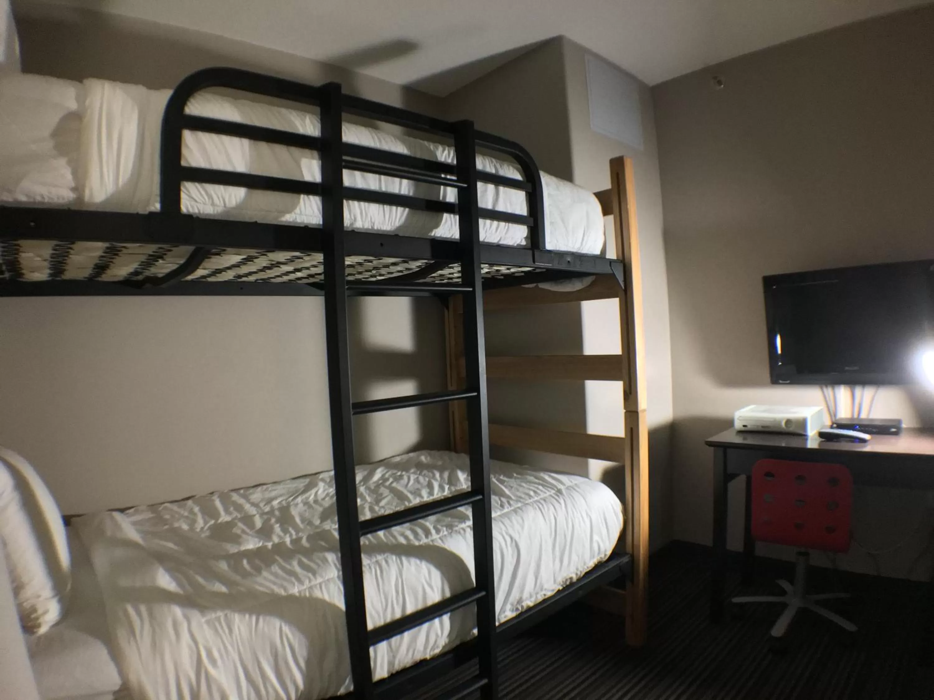 Queen Suite - Non-Smoking in Super 8 by Wyndham Kapuskasing