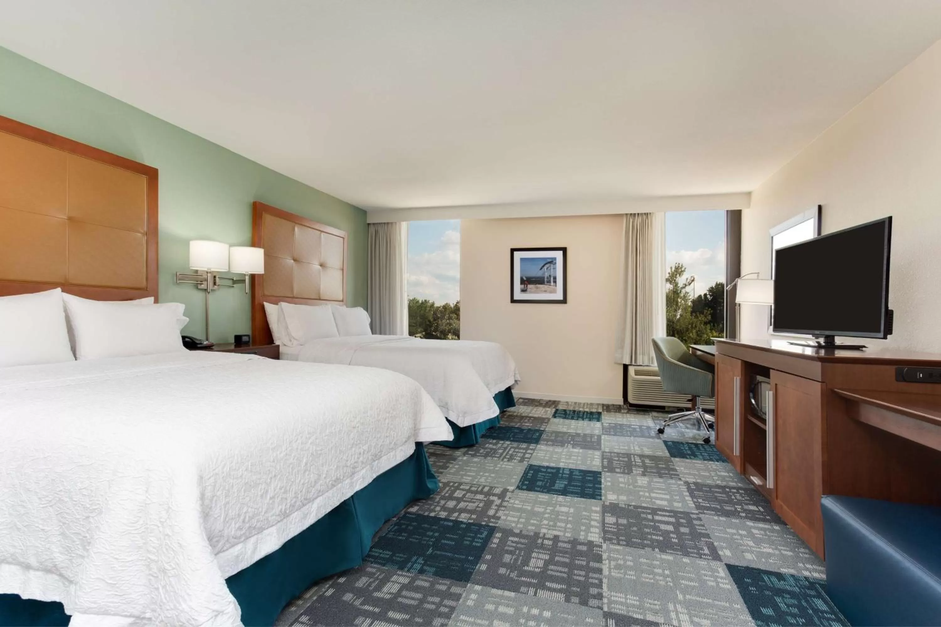 Queen Room with Two Queen Beds - Disability / Hearing Access in Hampton Inn Norcross