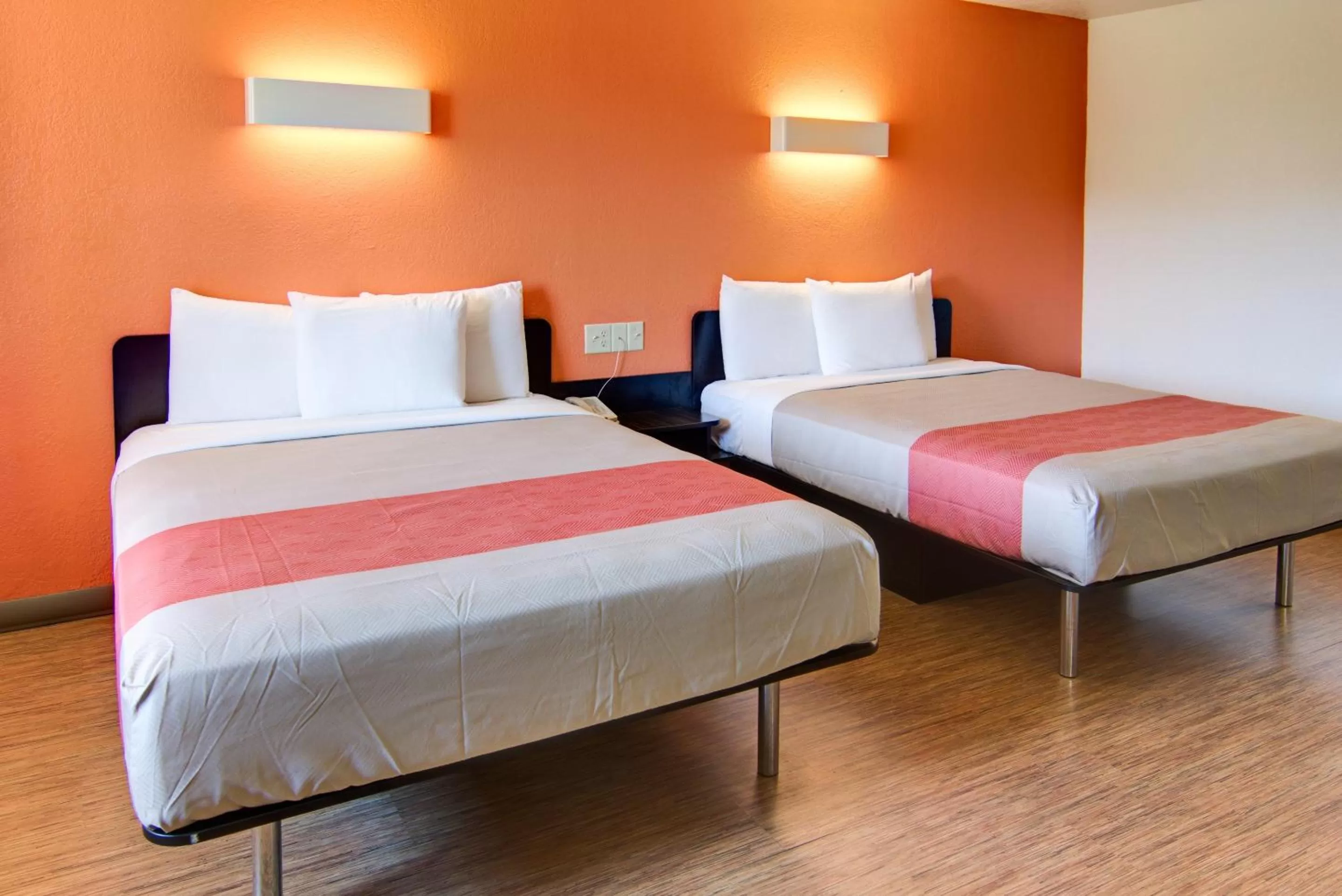 Queen Room with Two Queen Beds - Non-Smoking in Motel 6-Mount Pleasant, TX