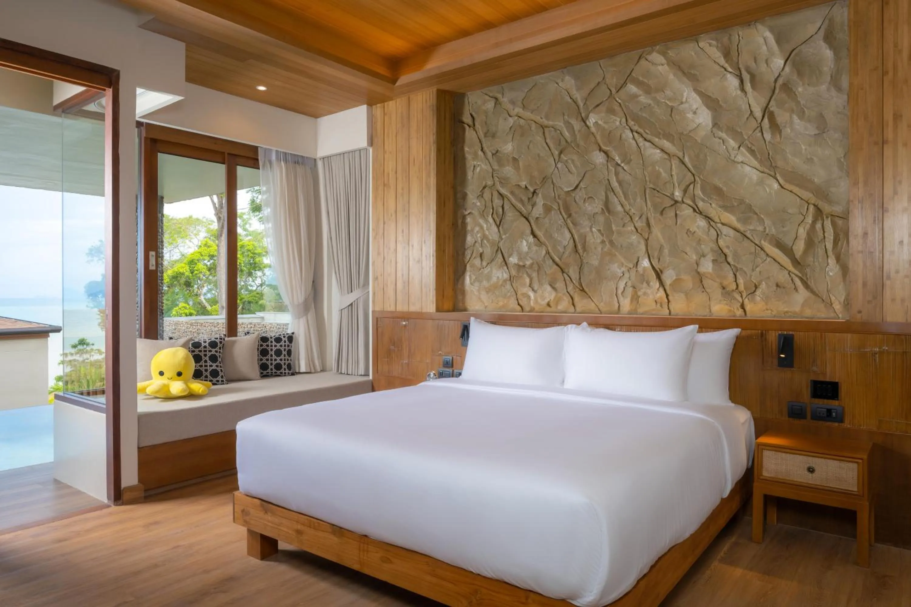 Studio Pool Villa King Bed in SINAE Phuket Luxury Hotel