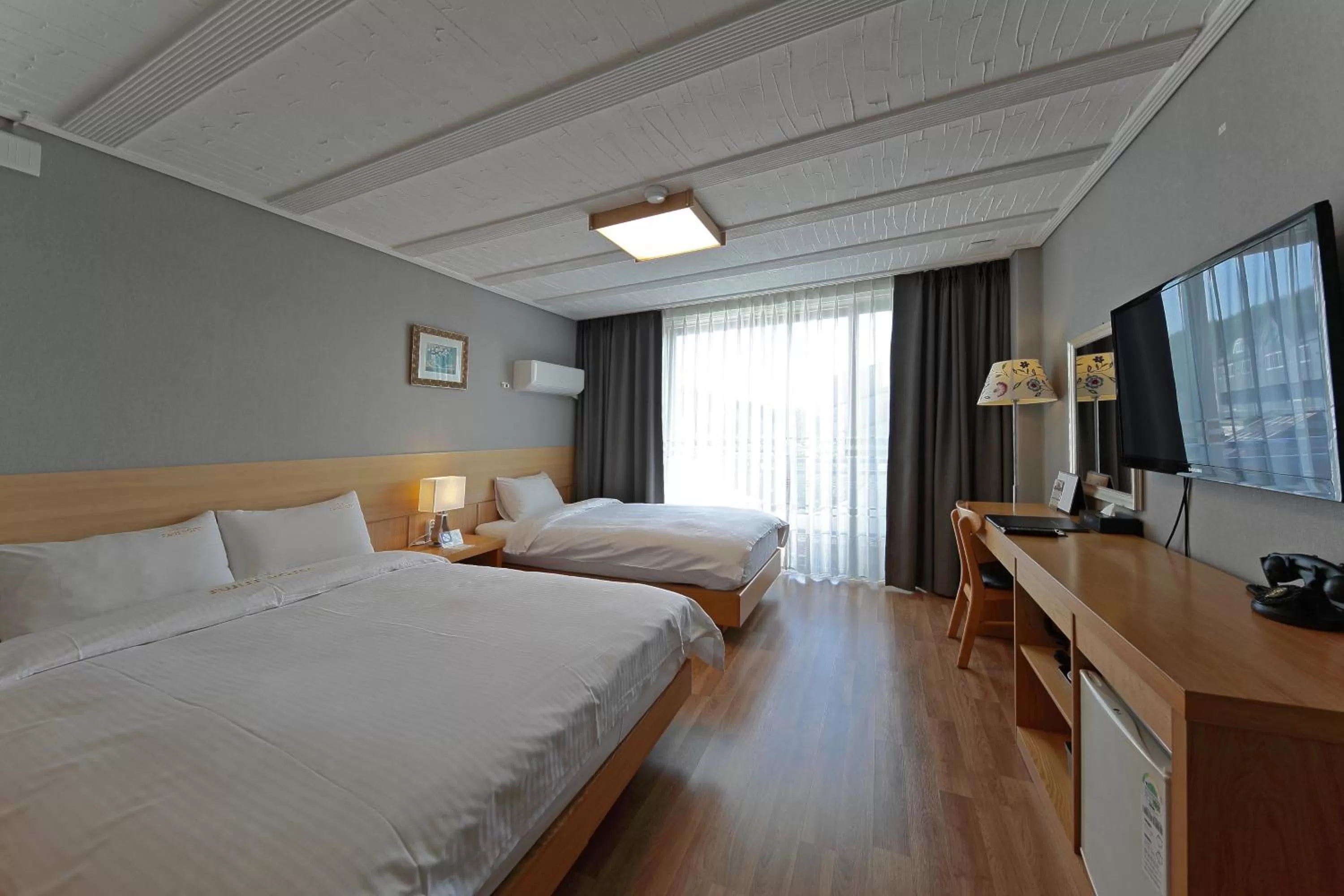 Deluxe Twin Room in Benikea Swiss Rosen Hotel