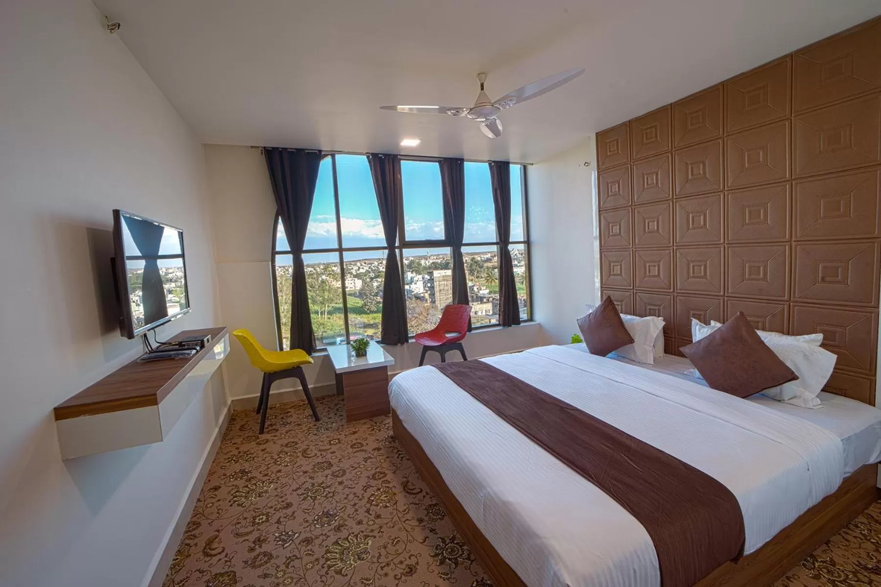 Standard Double Room - single occupancy in Hotel Jurkis, Kolhapur