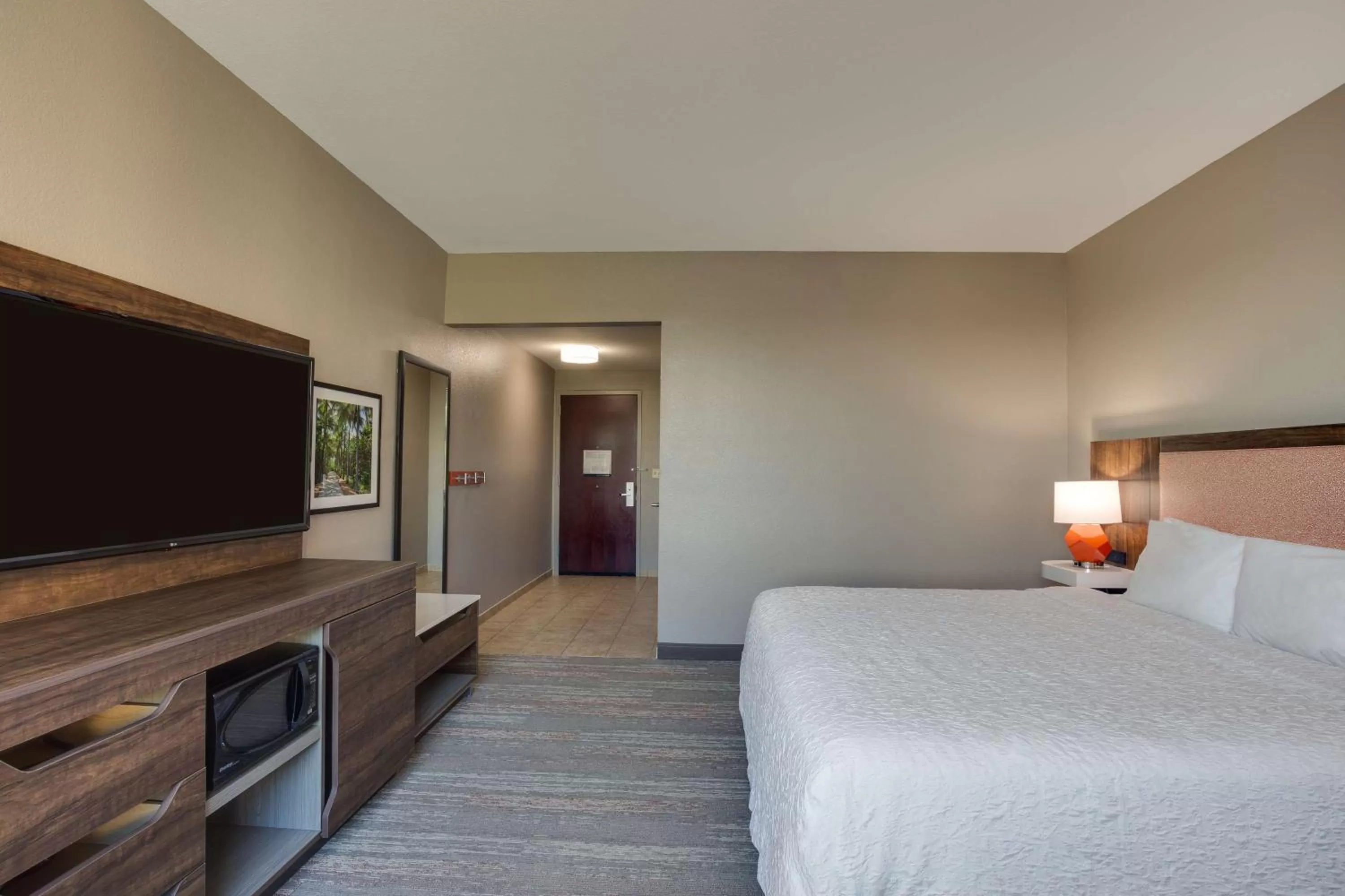 King Room - Mobility Access/Non-Smoking in Hampton Inn & Suites Fort Lauderdale - Miramar