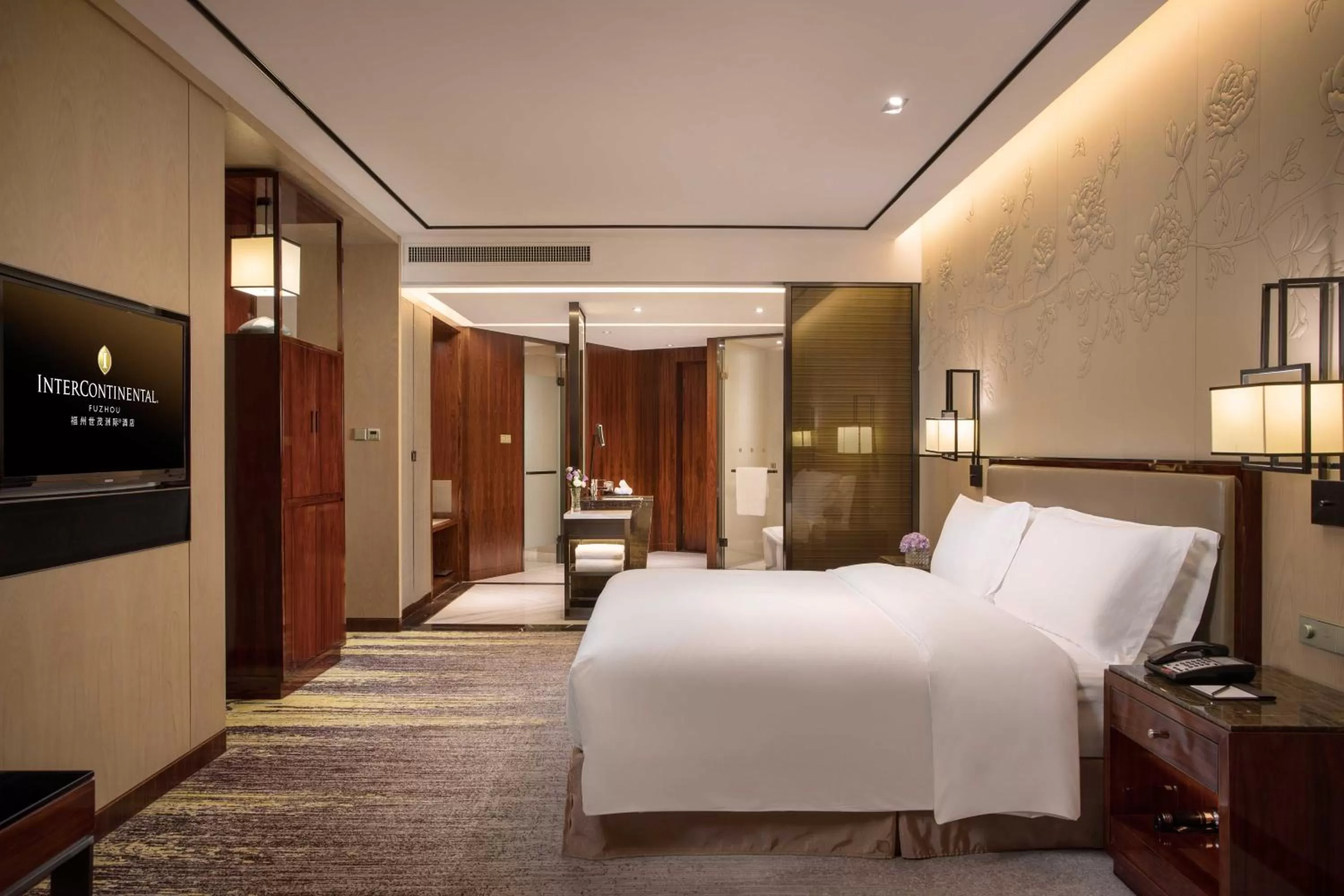 Classic King Room with Club Access in InterContinental Fuzhou