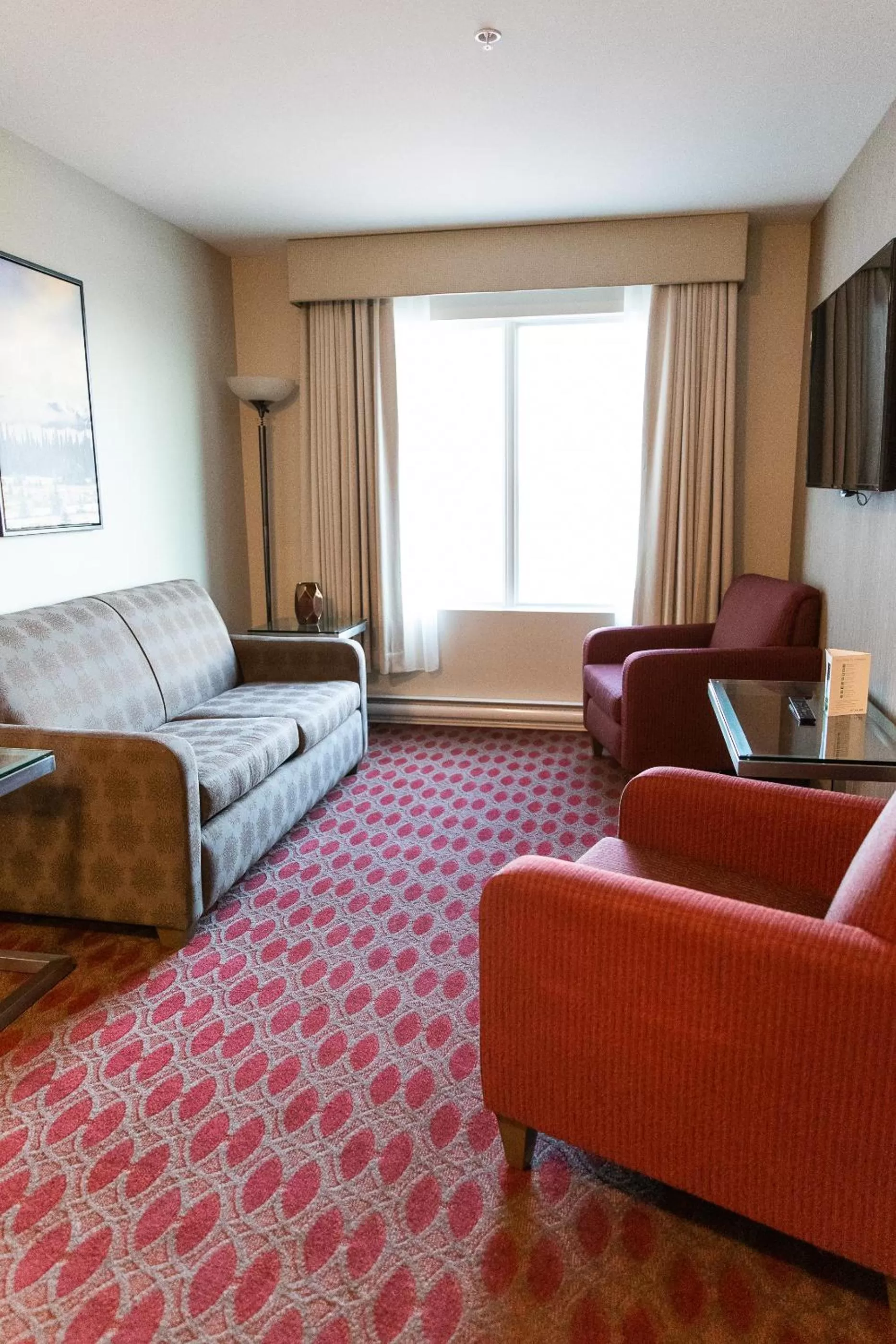 Junior Suite with Steam Shower in Hotel 11, MOD A Sonesta Collection