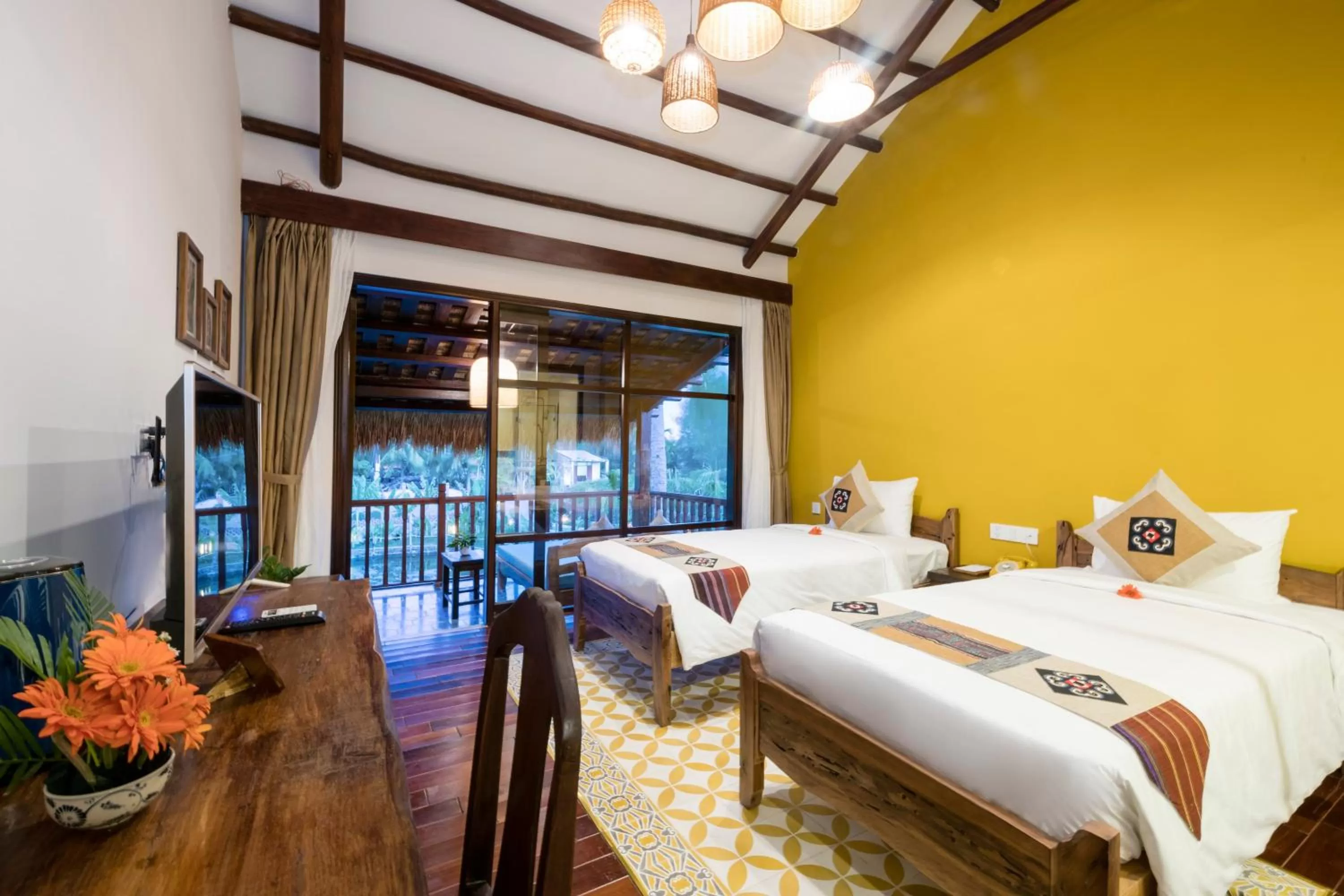 Deluxe Twin with Lake View Room in Zest Resort & Spa Hoi An