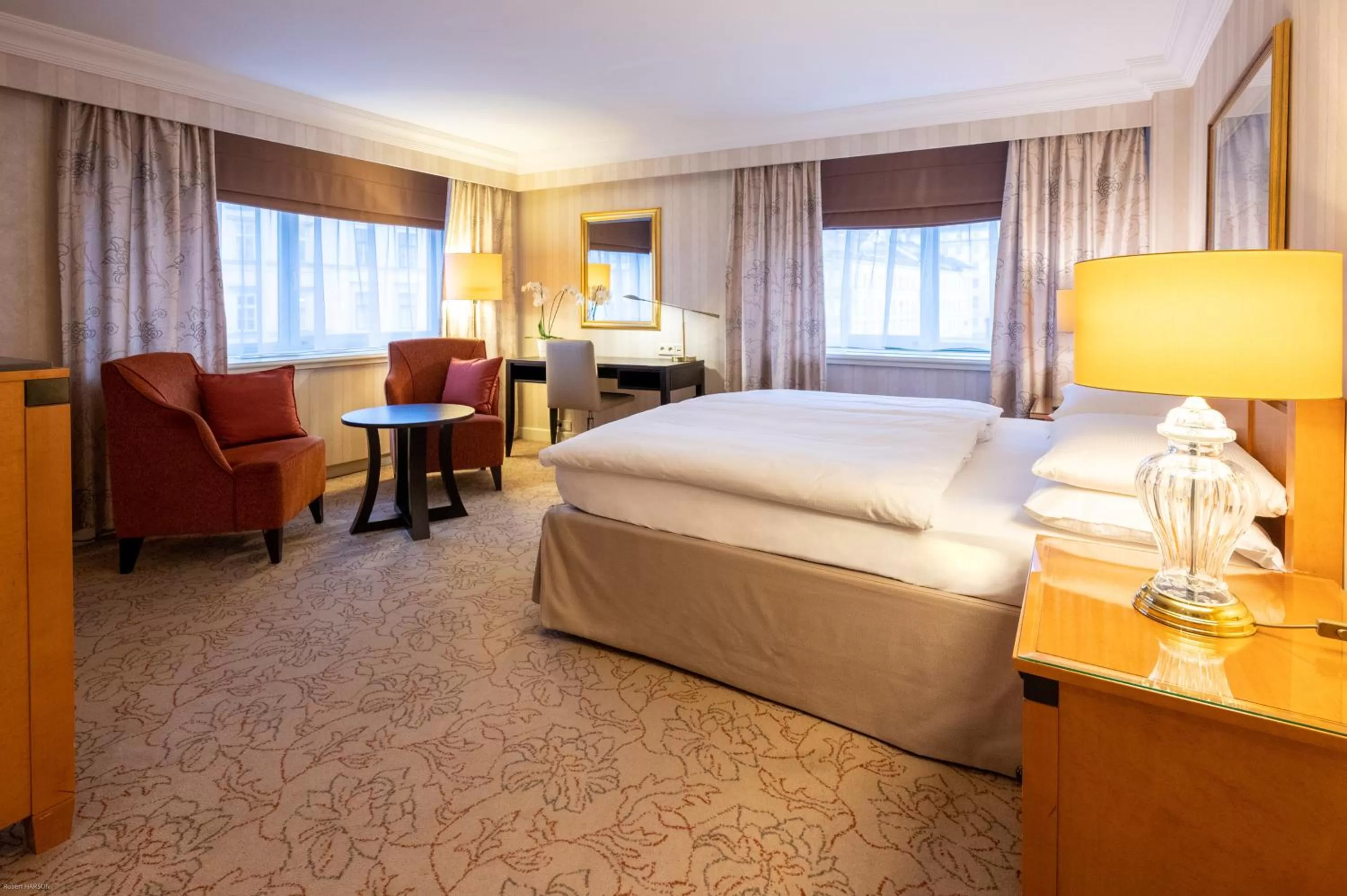 Premium King Room with City View in InterContinental Wien by IHG