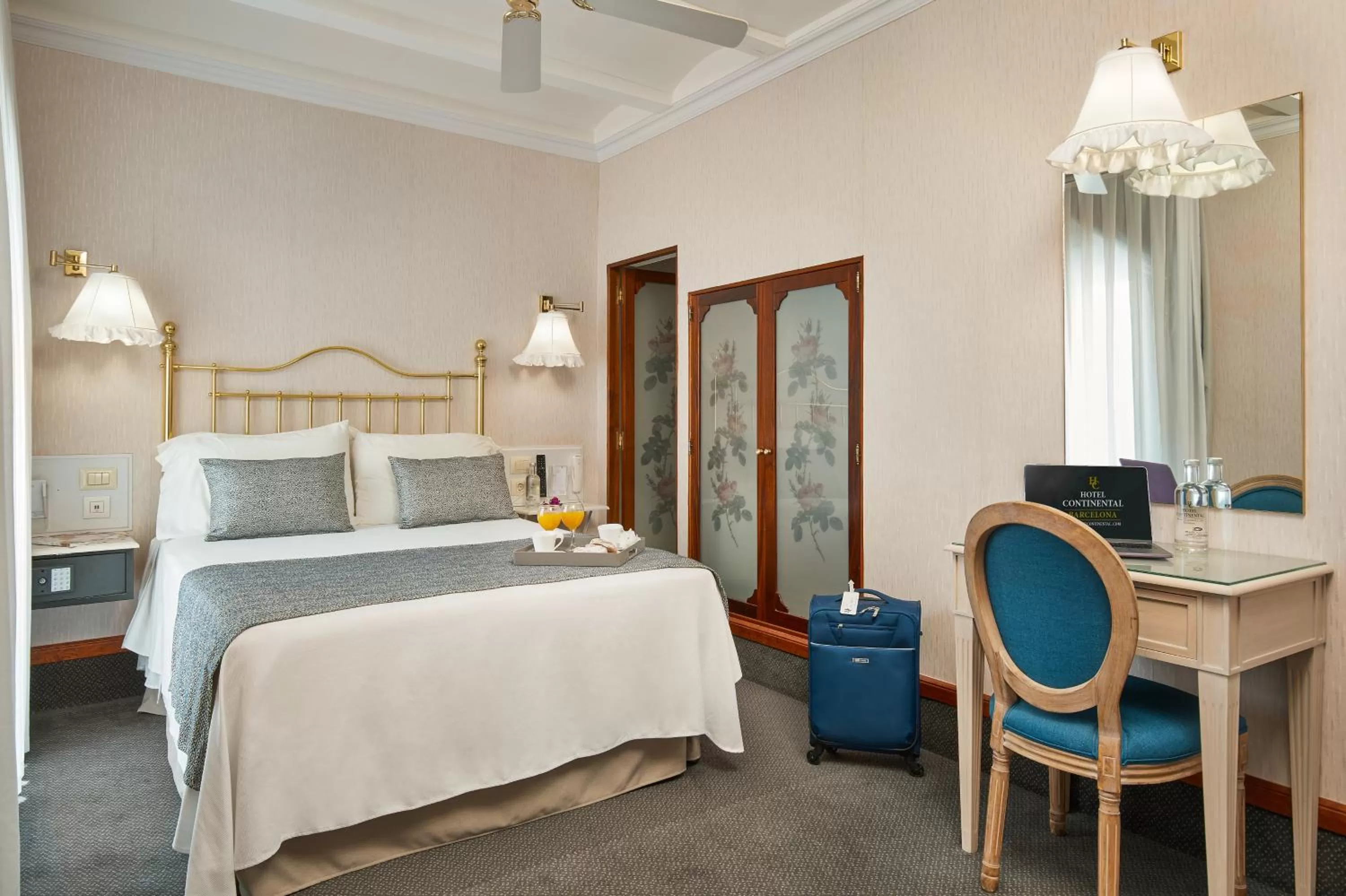 Comfort Double or Twin Room in Hotel Continental Barcelona