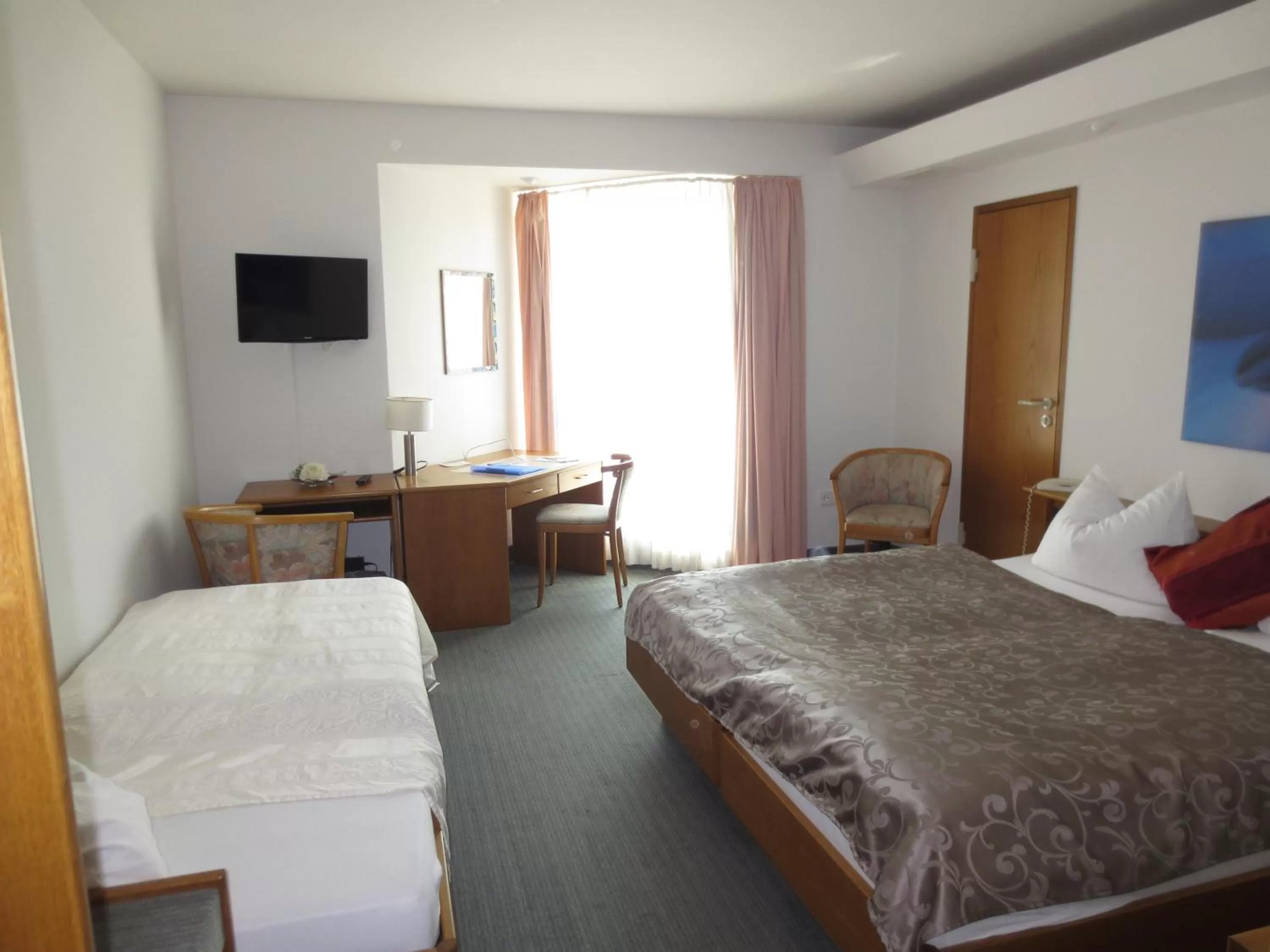 Comfort Triple Room in Hotel Corsten
