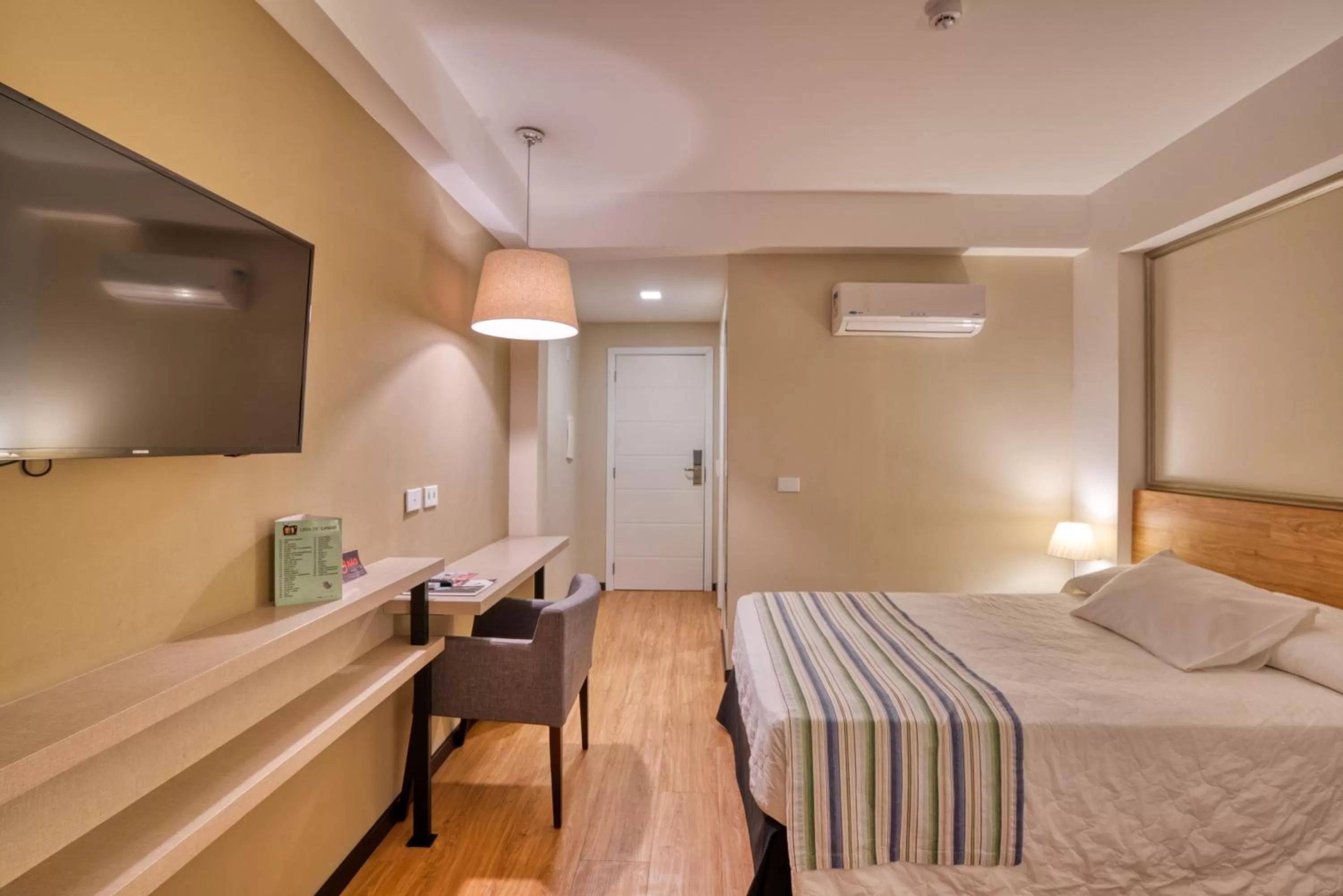 Deluxe Room with Two Double Beds in Viale Cataratas Hotel & Eventos