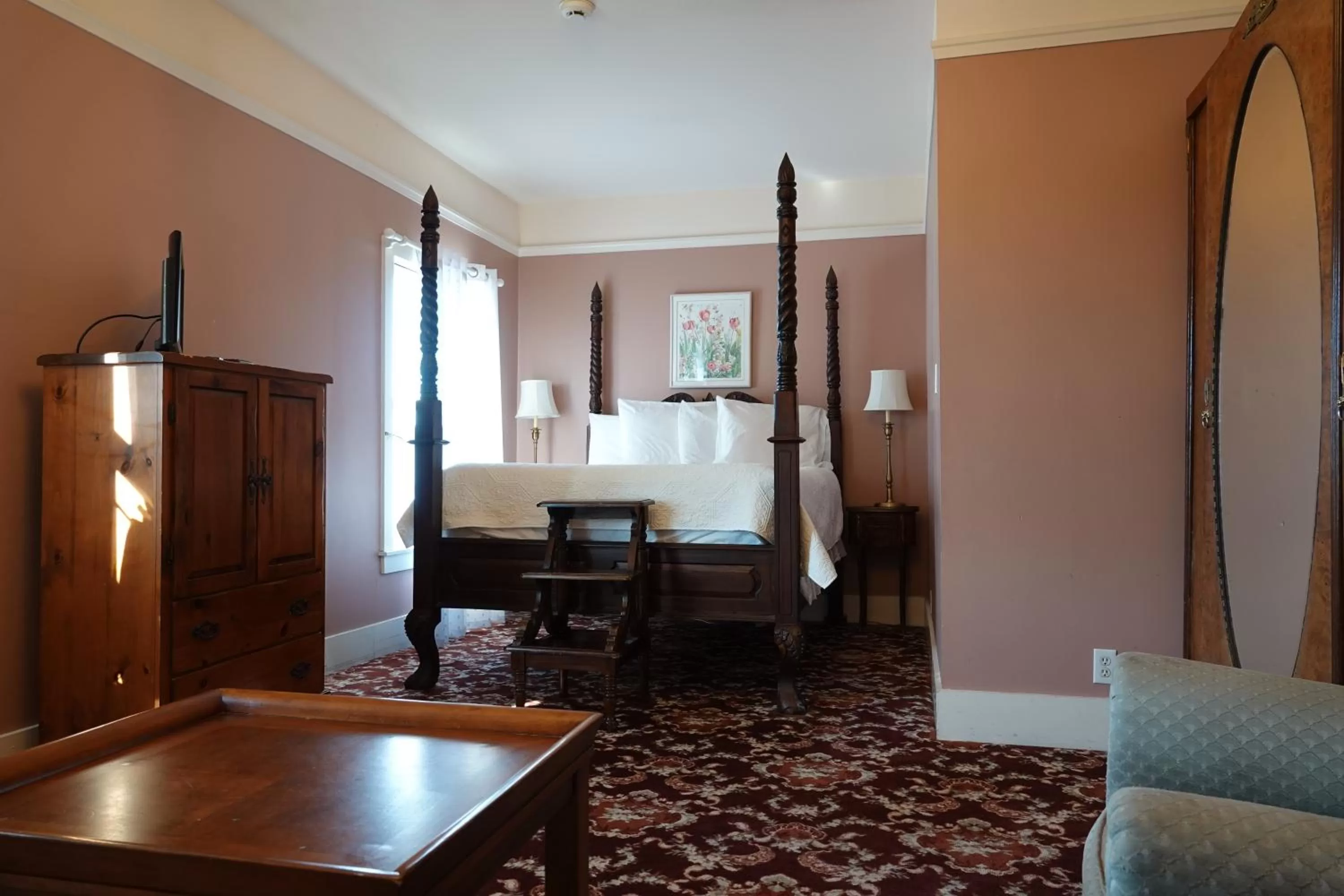 Single Room with Mountain View in Union Hotel