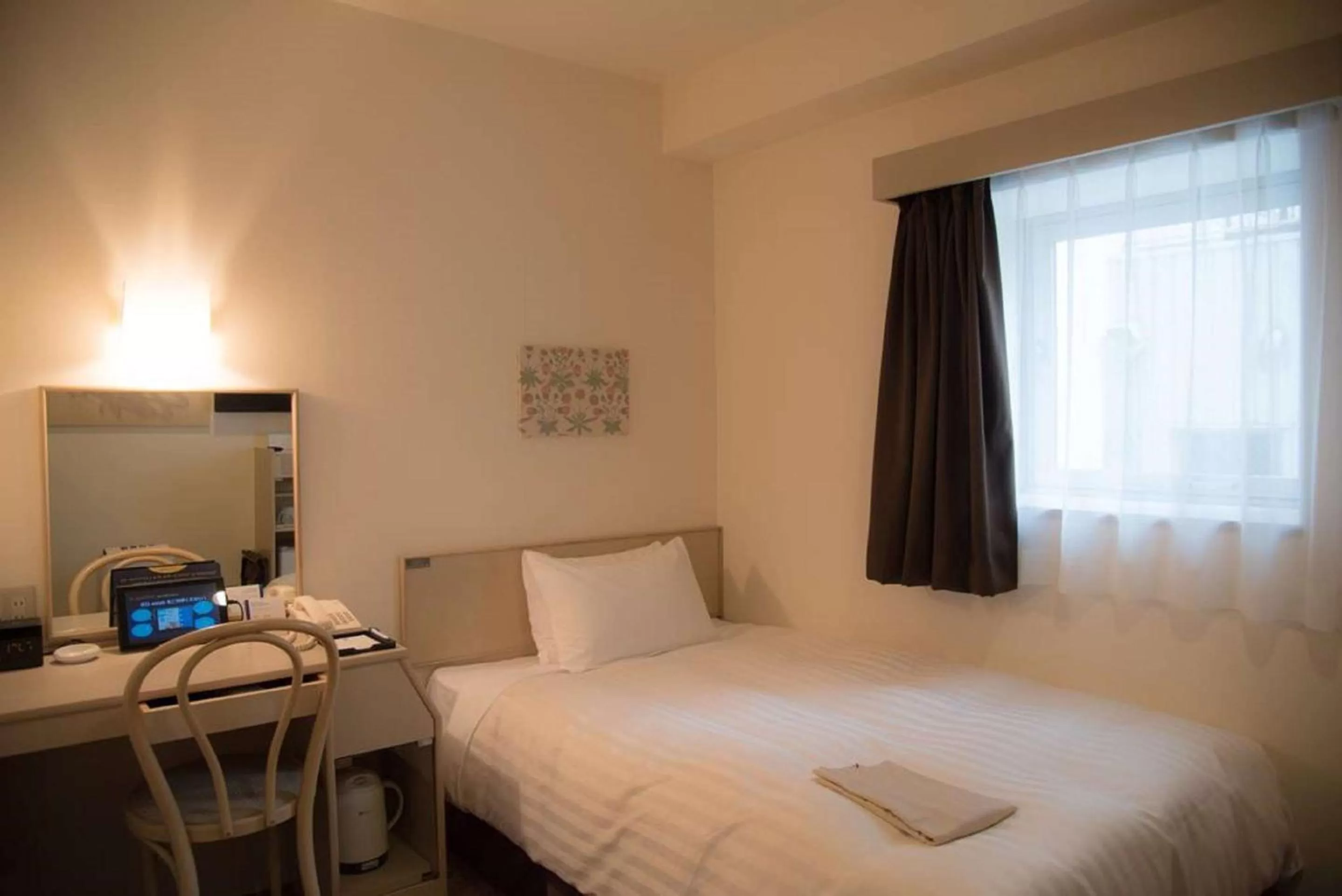 Double Room with Small Double Bed - single occupancy - Non-Smoking in Best Western Osaka Tsukamoto