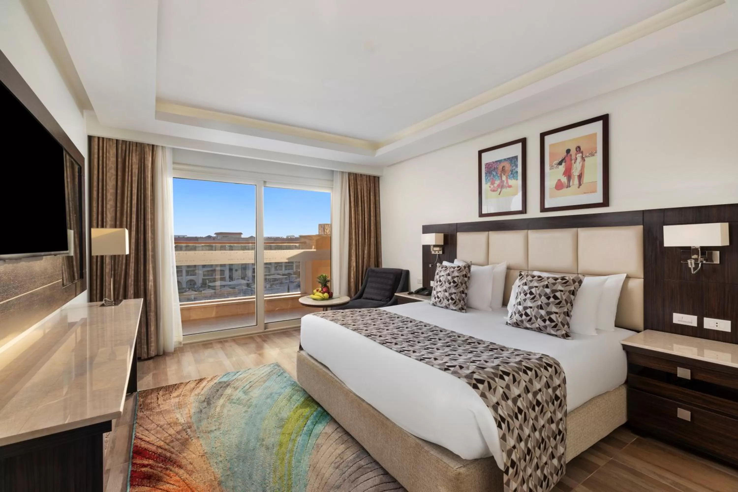 Royal Suite Sea View with Jaccuzzi in Pickalbatros White Beach Resort - Hurghada