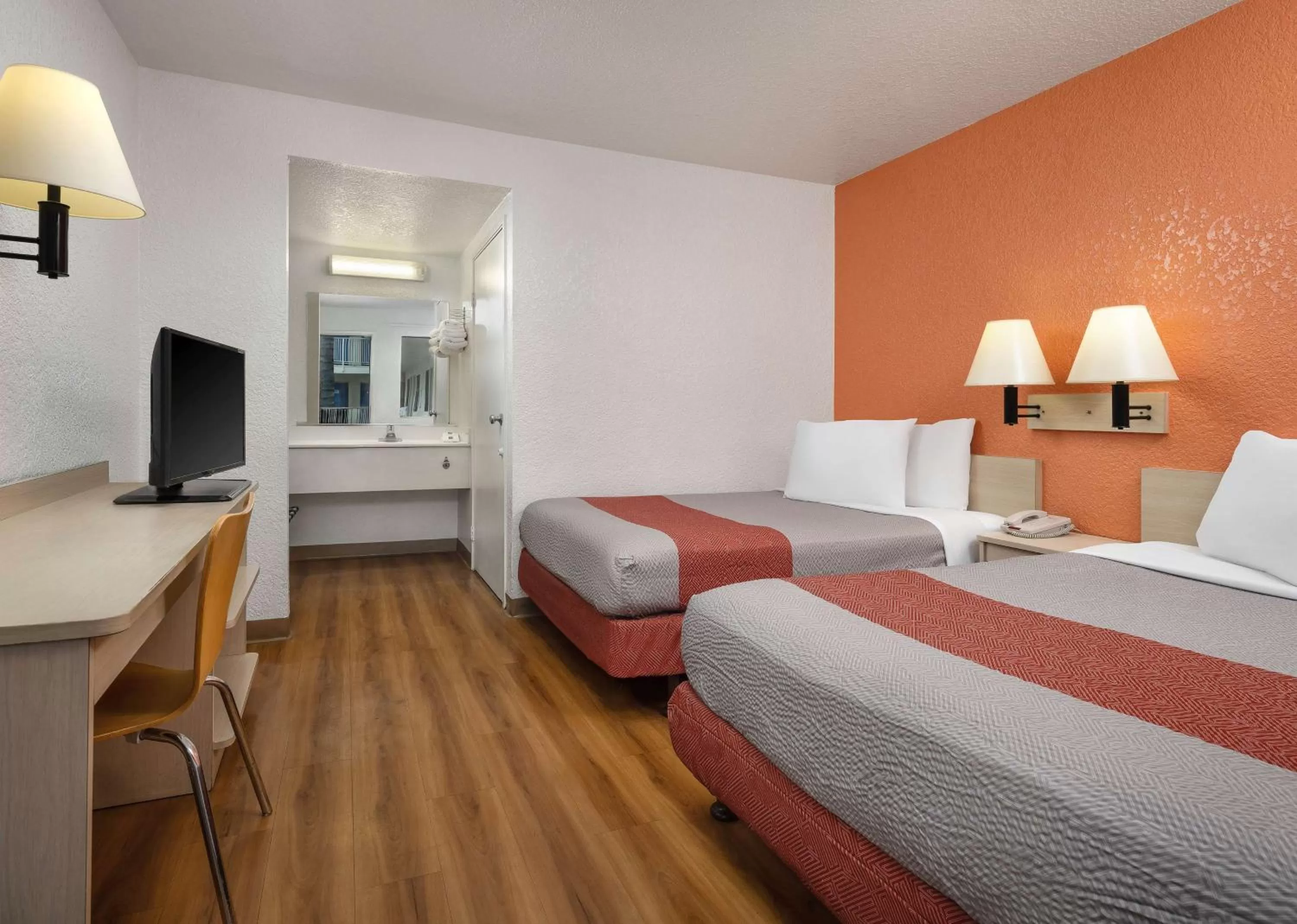 Quadruple Room in Motel 6-Buena Park, CA - Knotts Berry Farm - Disneyland