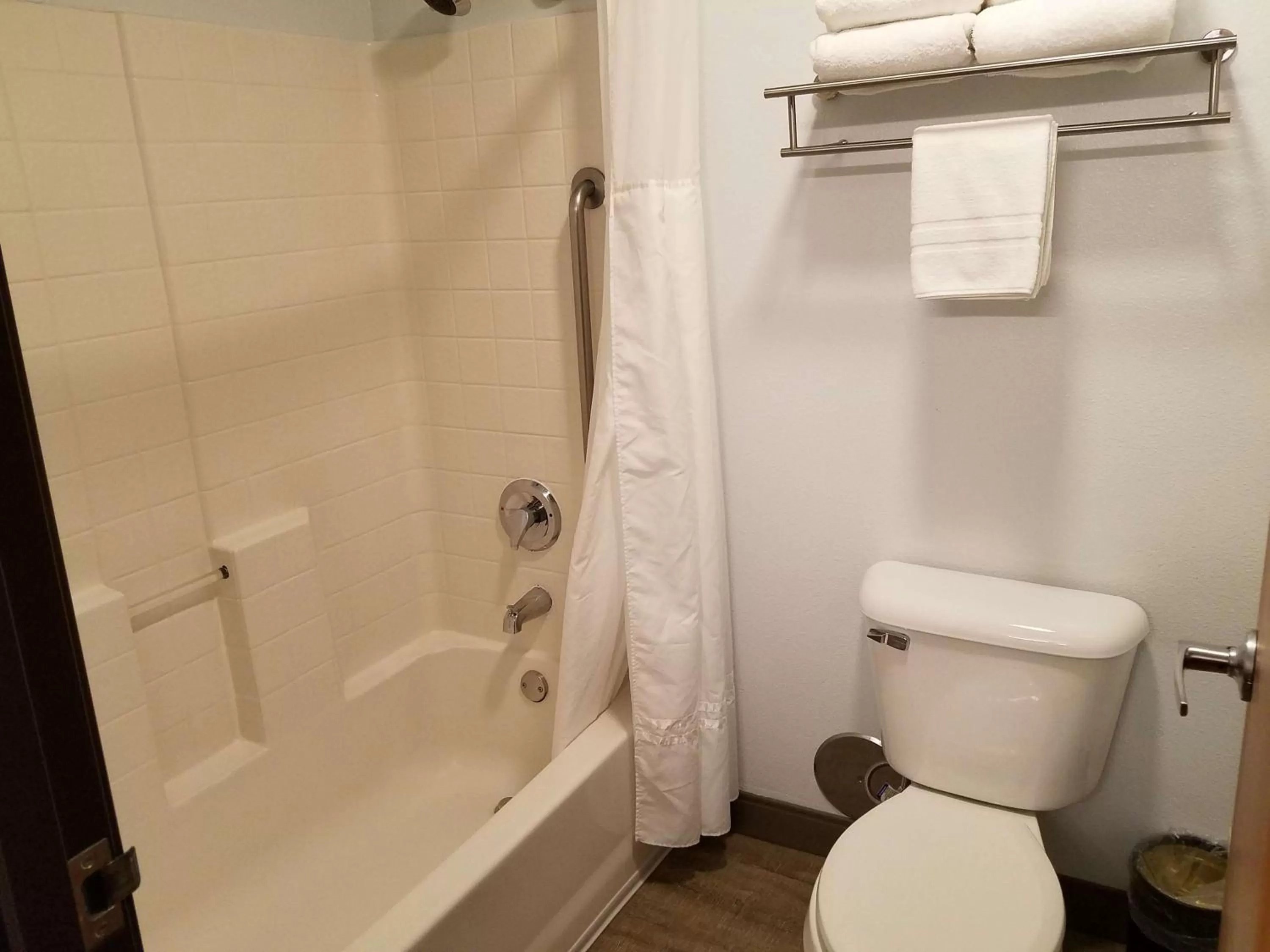 Deluxe Queen Room with Two Queen Beds - Non-Smoking in Best Western Sandy Inn