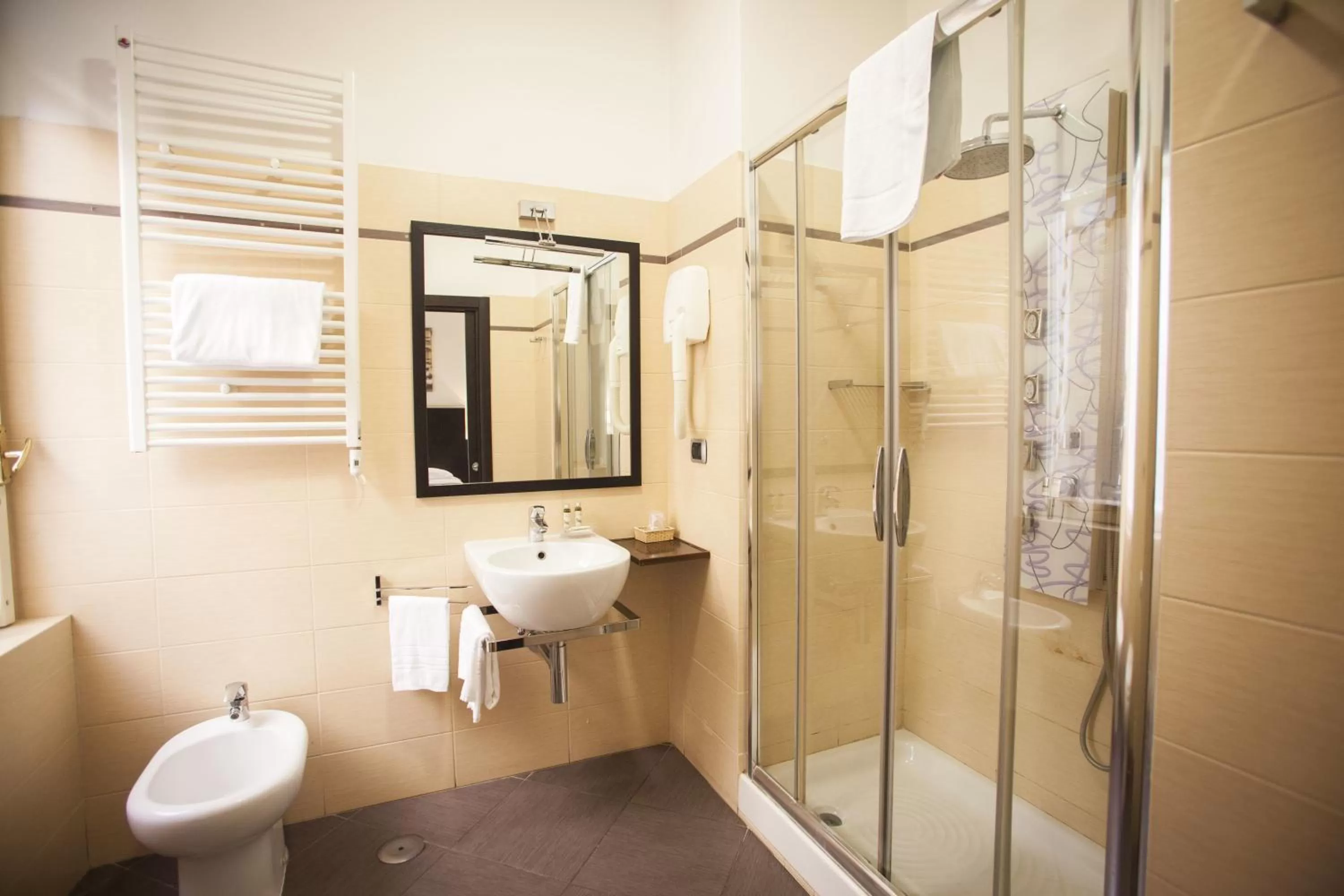 Double or Twin Room in Aventino Guest House