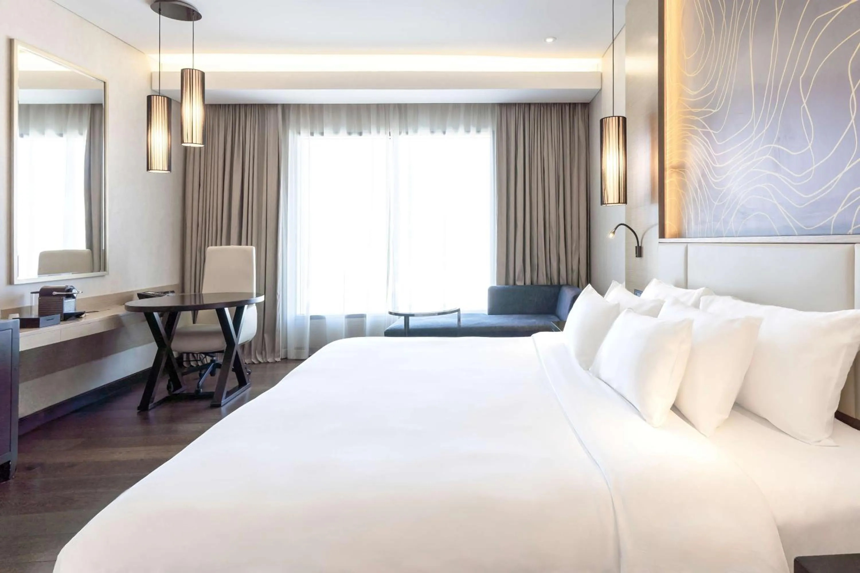 Collection Executive Room with Lounge Access in Radisson Collection Muscat, Hormuz Grand