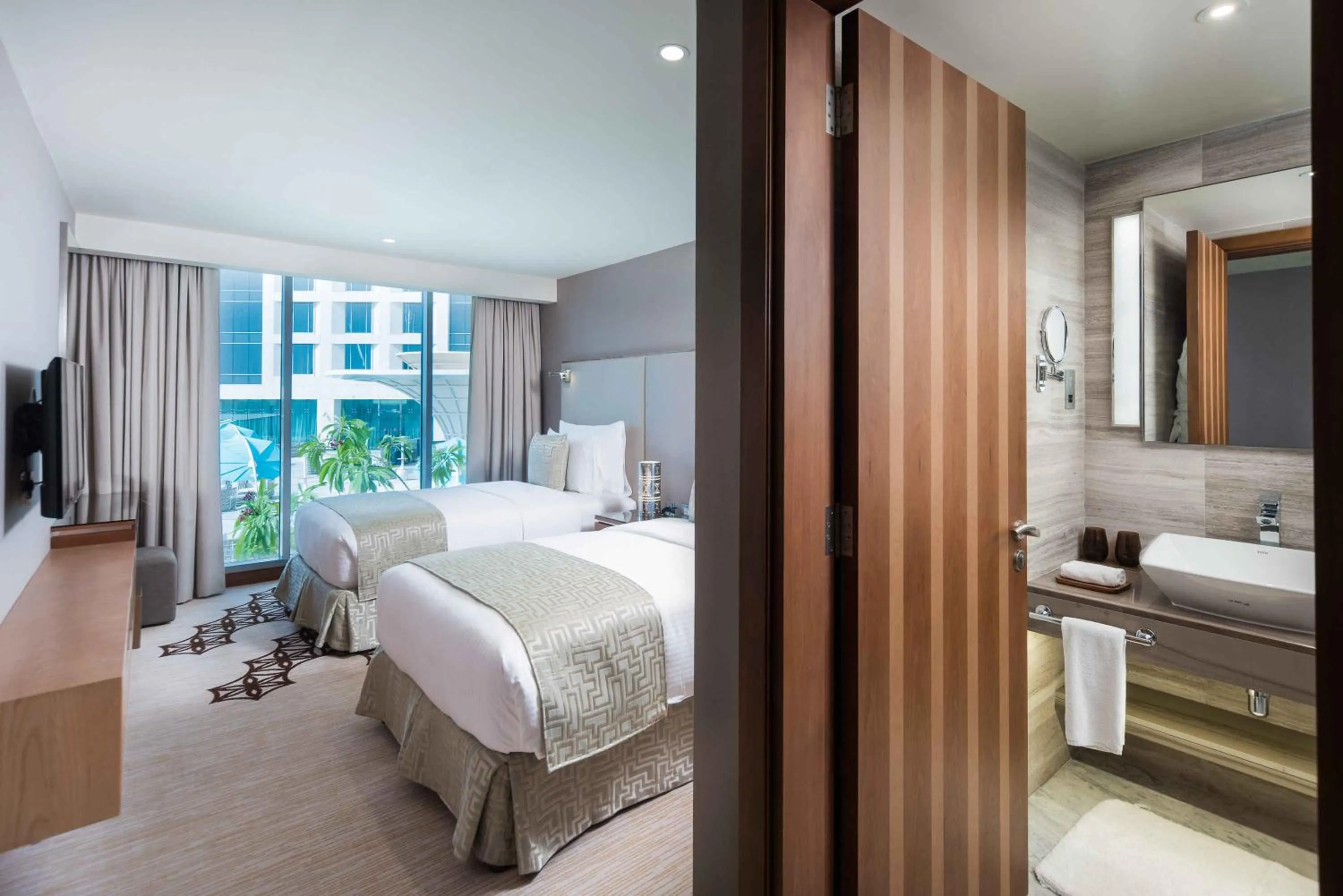 Club Twin Room with Executive Lounge Access in Grand Millennium Muscat