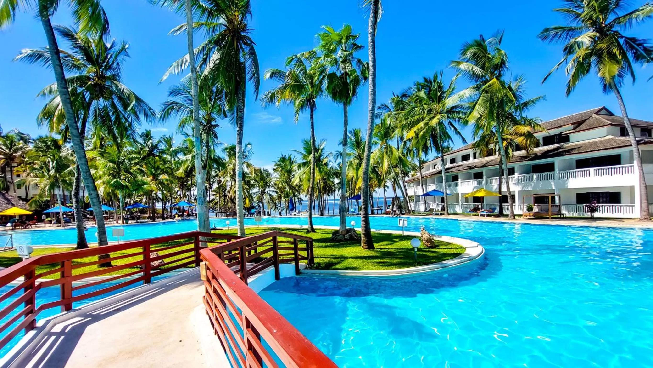 PrideInn Flamingo Beach Resort & Spa Mombasa