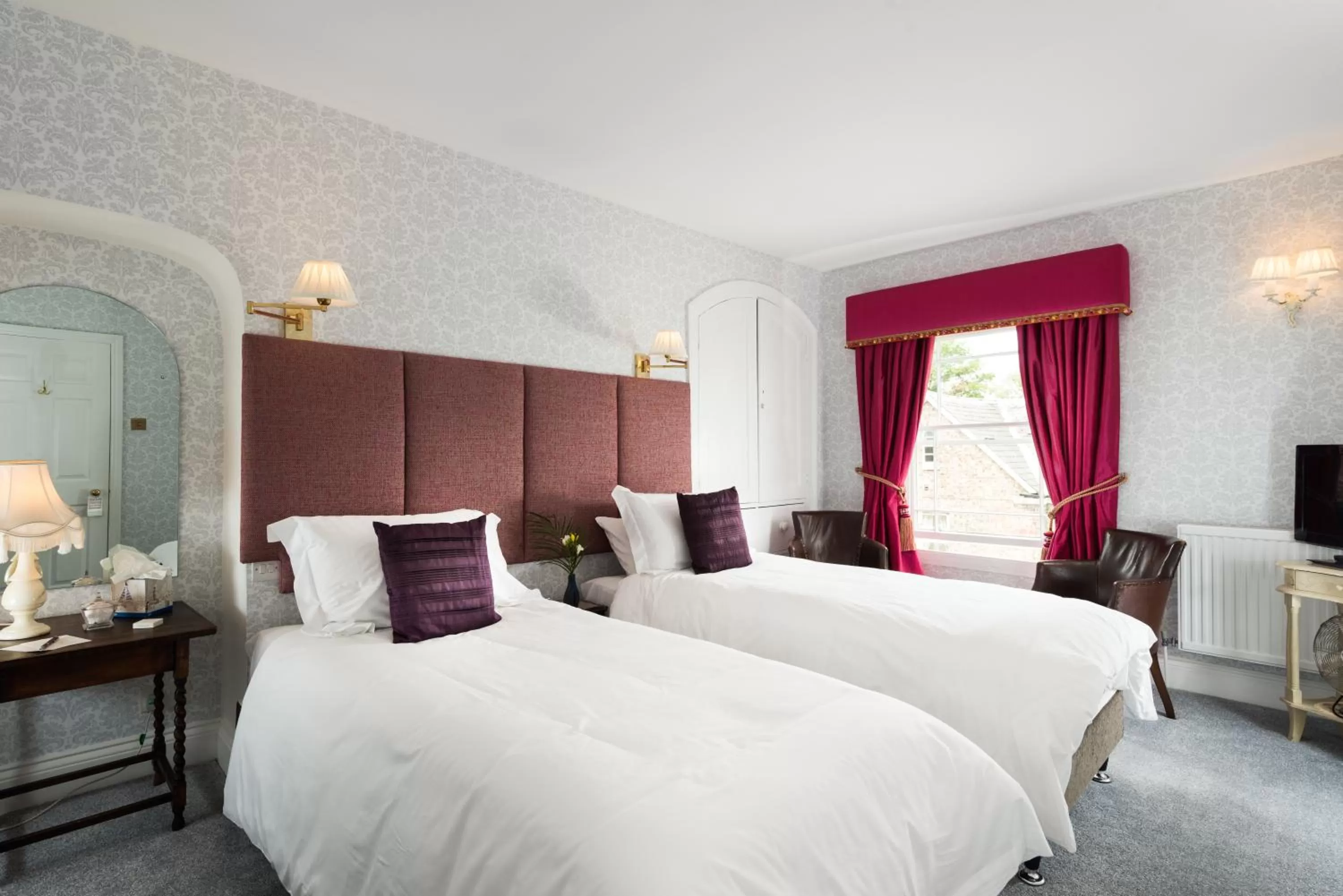 Superking or Twin Room in 23 St Mary's