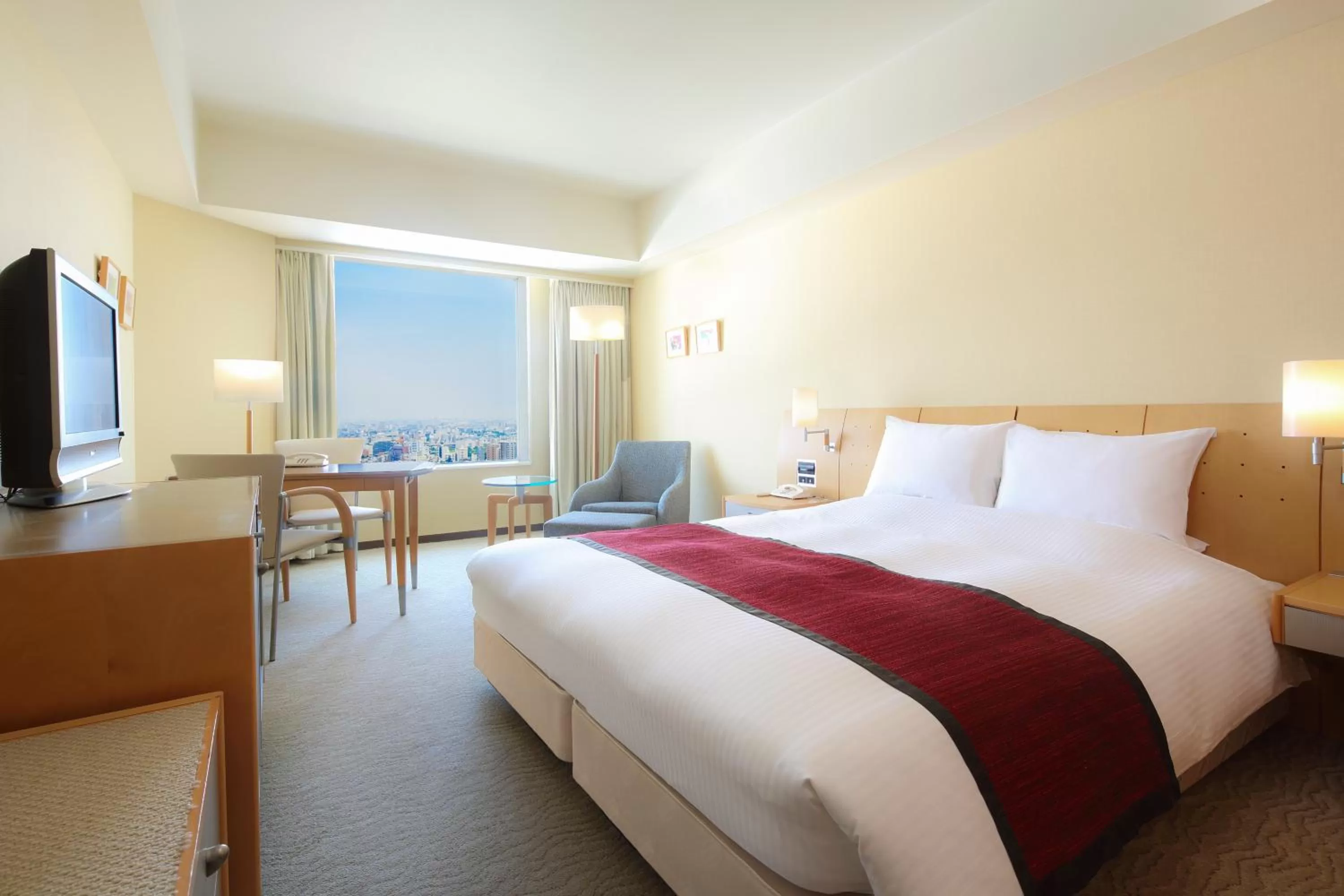 Deluxe Double Room 26-33th Floor - Non-Smoking in Tokyo Dome Hotel