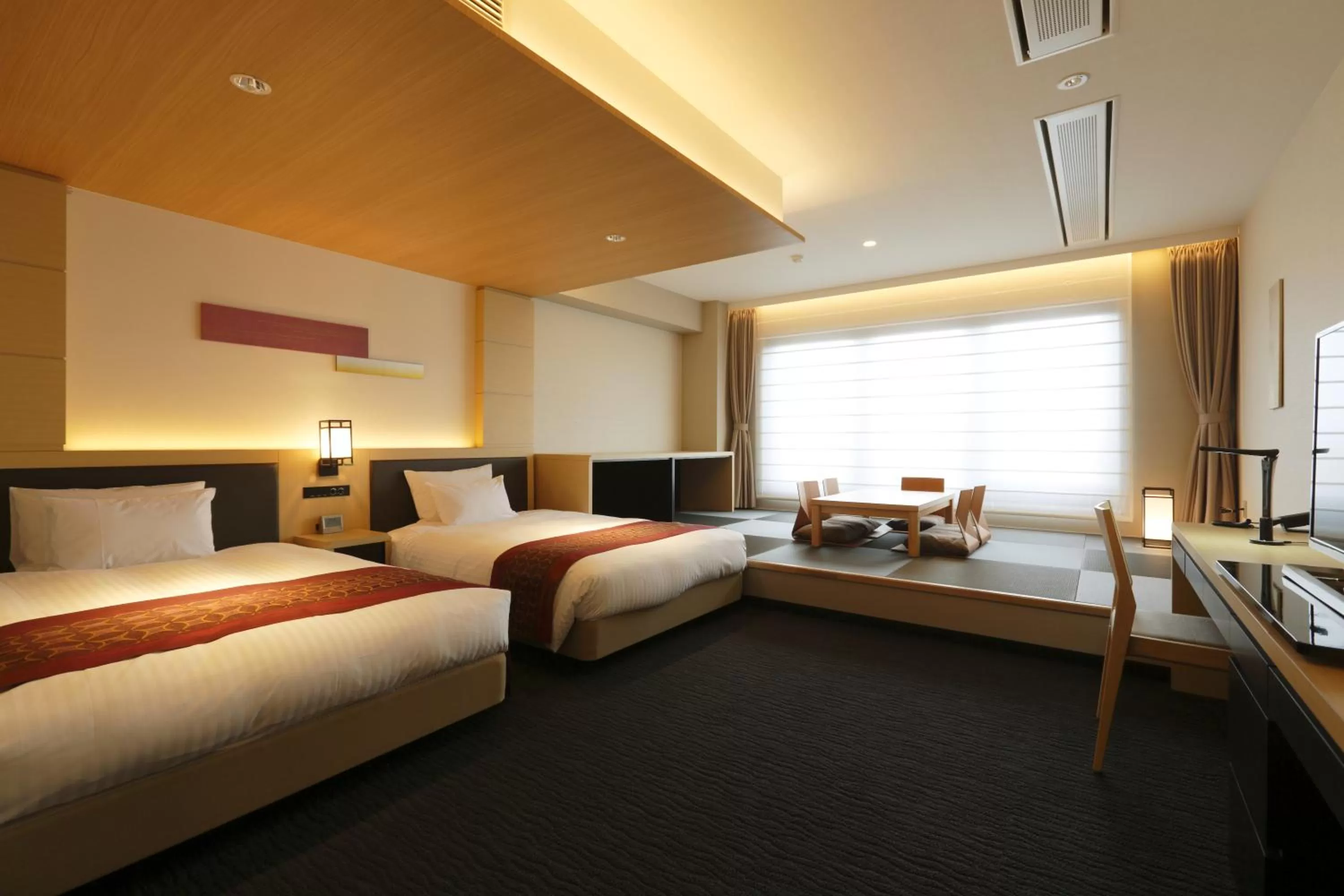Deluxe Room with Tatami Area - Non Smoking in Kanazawa Sainoniwa Hotel