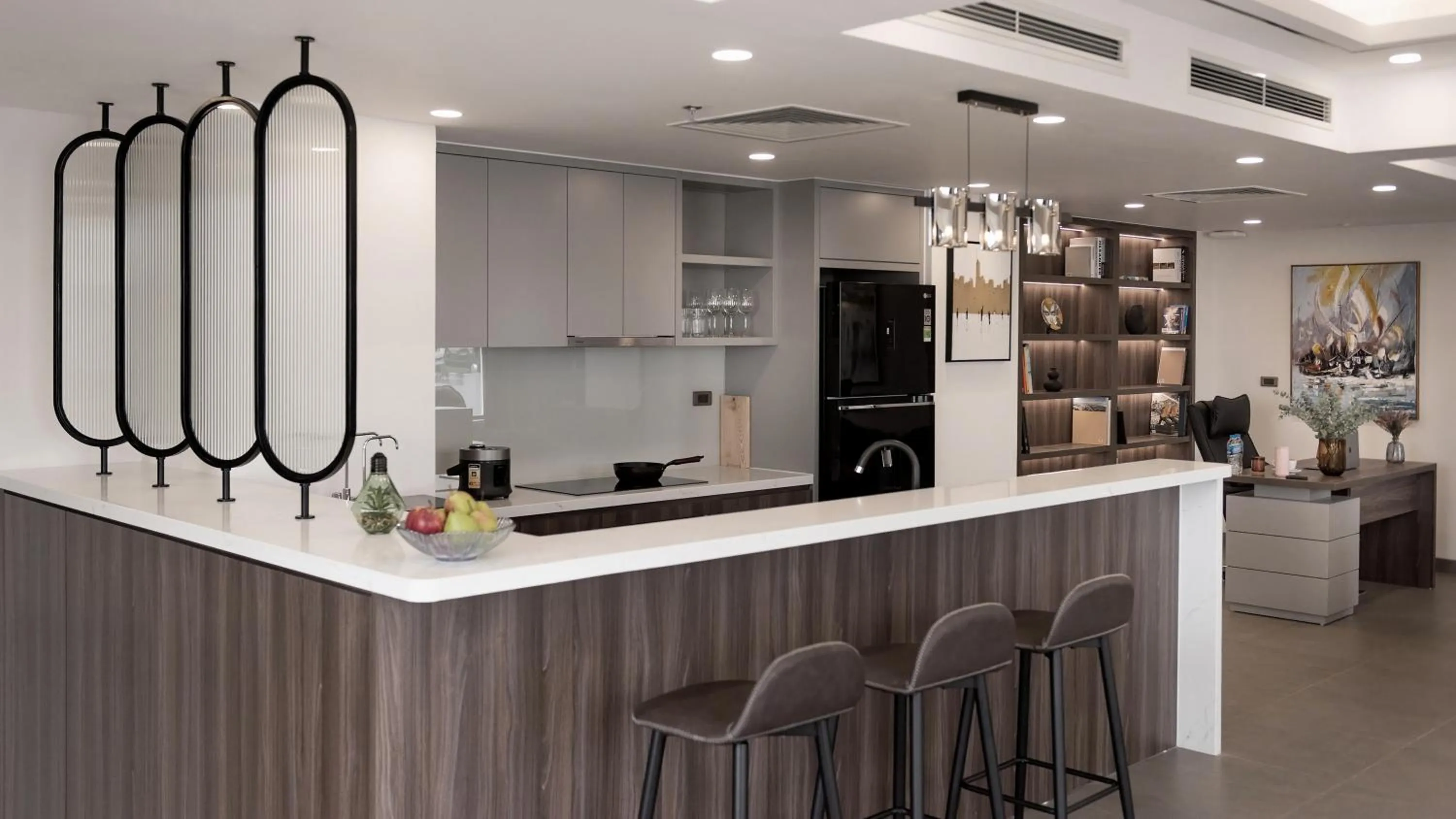 Executive Suite in Flower Garden Hotel