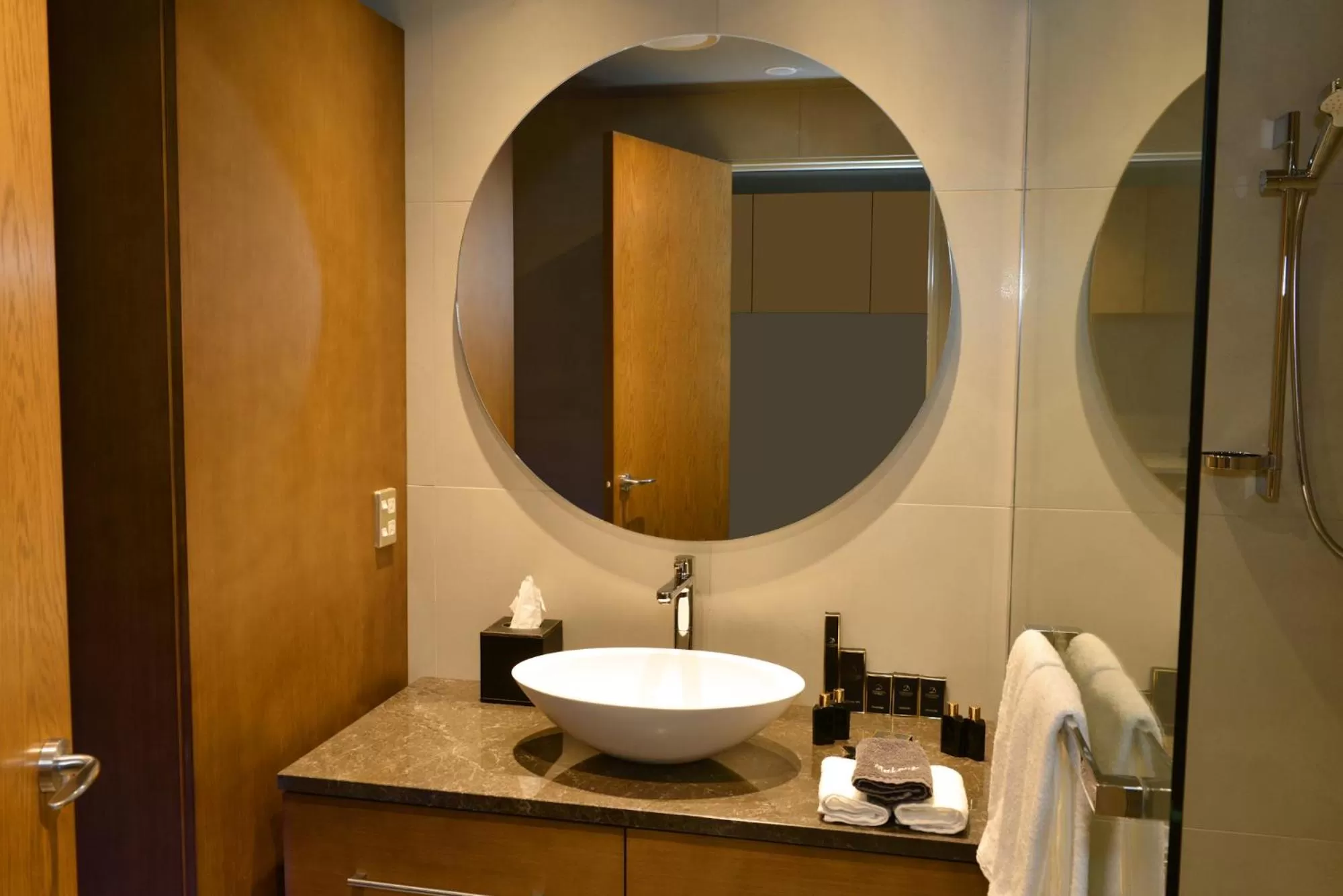 Superior King Room in Distinction Dunedin Hotel