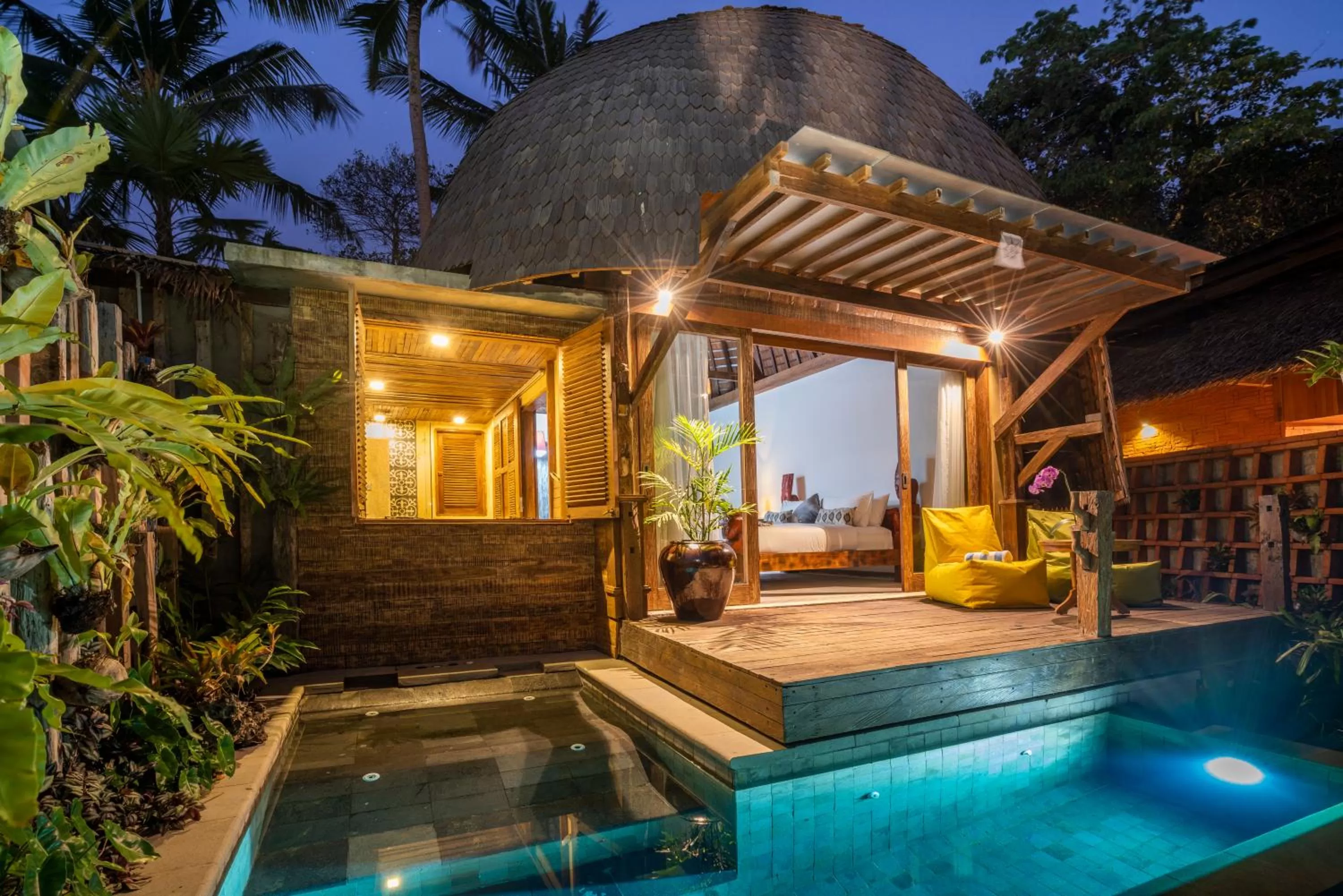 Swimming pool in Menzel Villa Ubud